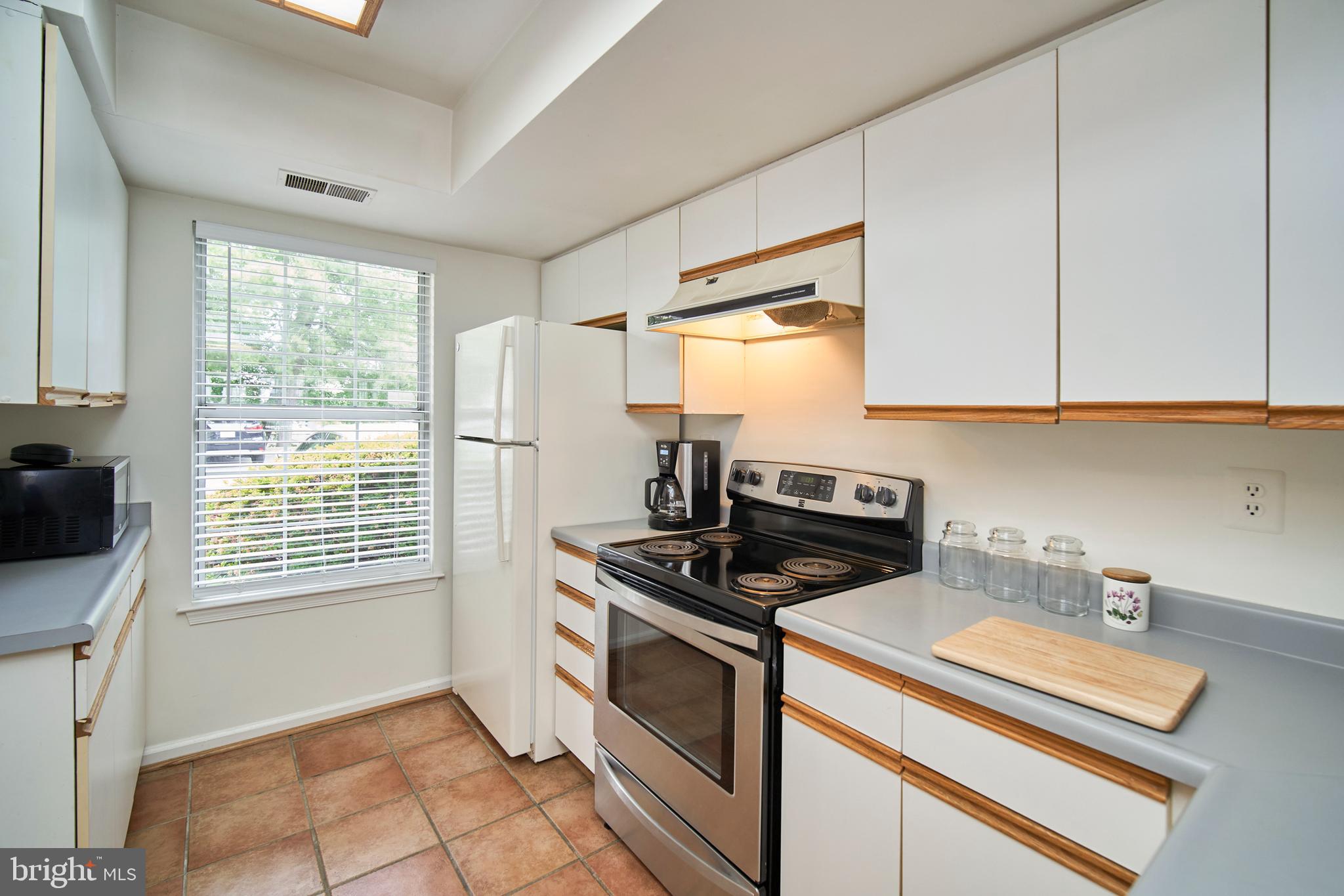 WATERS EDGE - Residential Lease