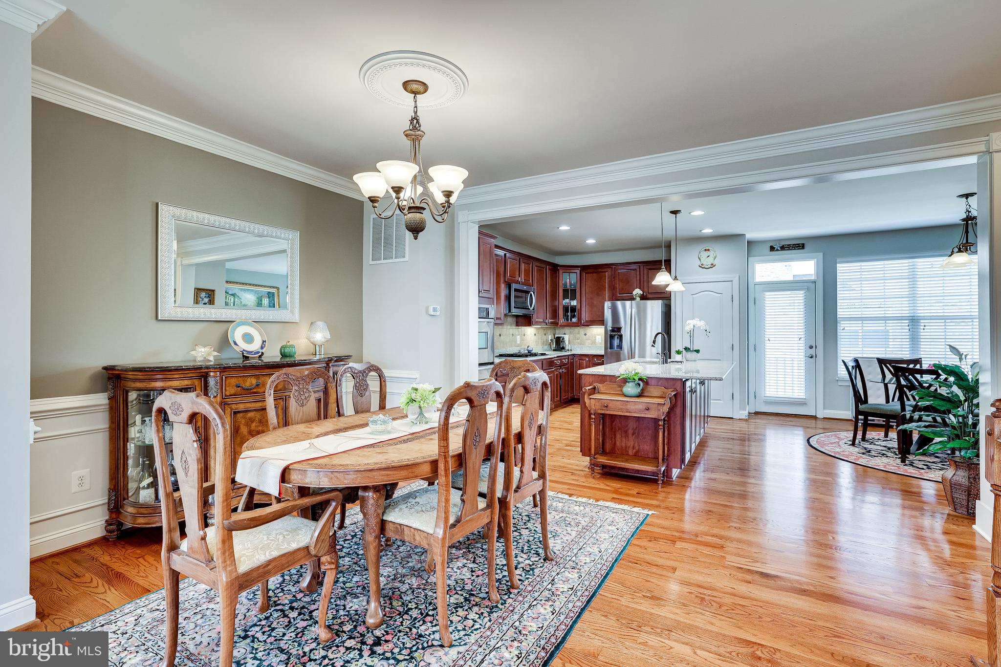 LANSDOWNE TOWN CENTER - Residential