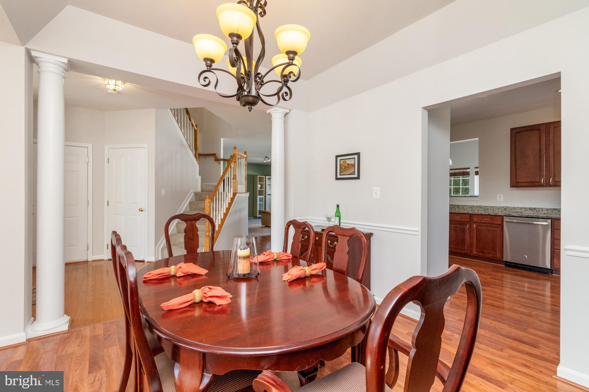 EAST VALLEY OAKS - Residential