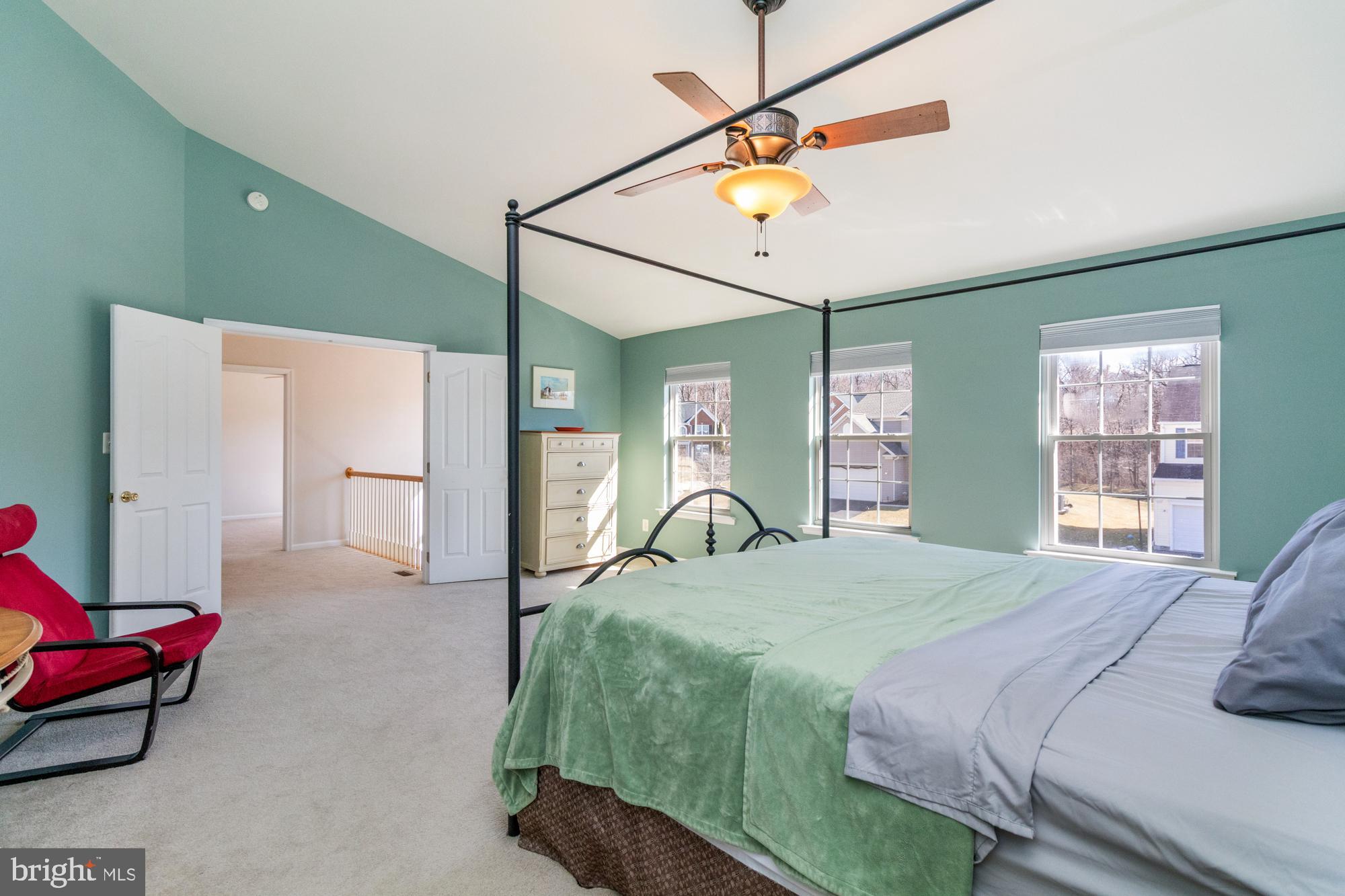 EAST VALLEY OAKS - Residential