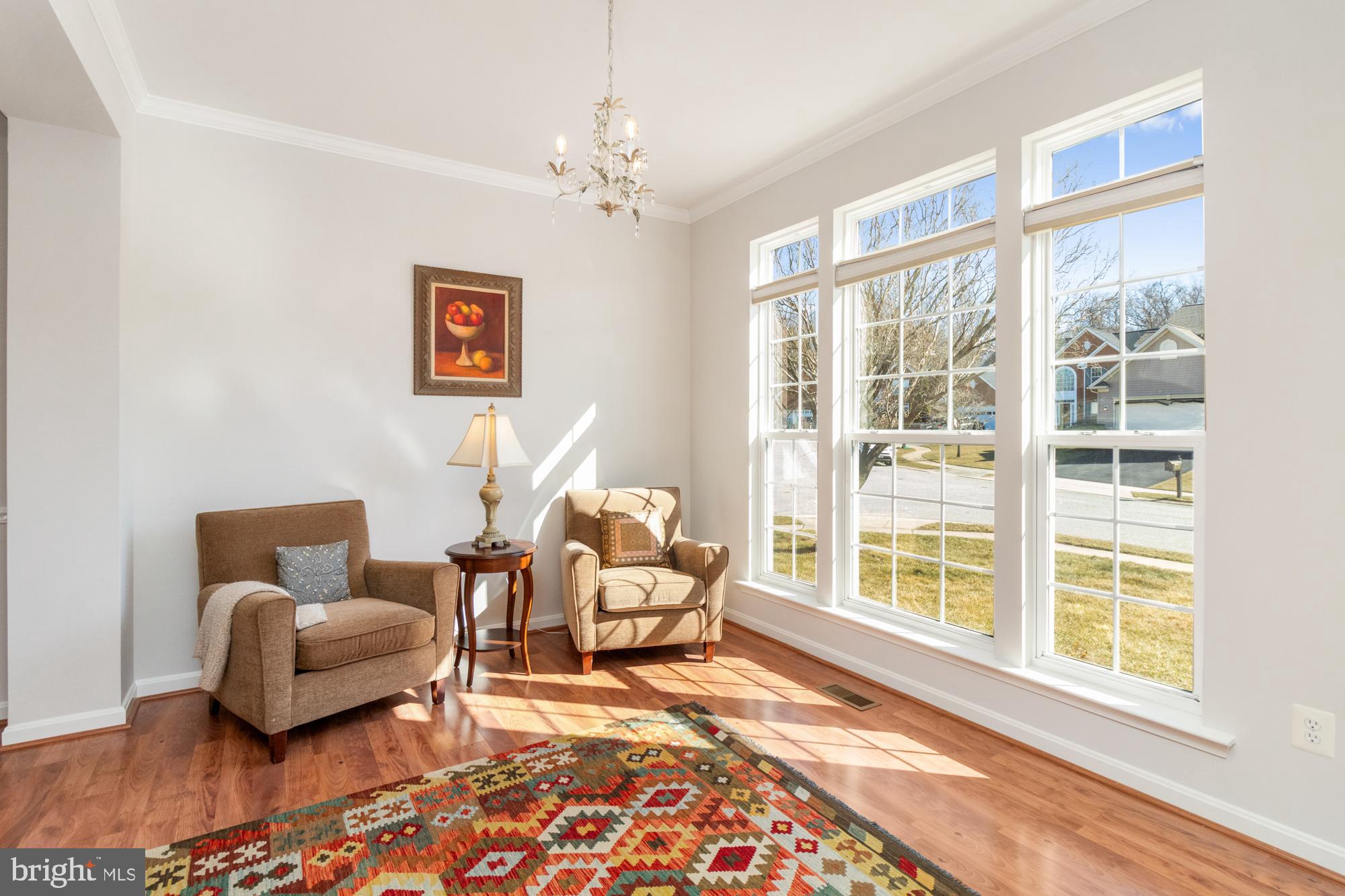 EAST VALLEY OAKS - Residential