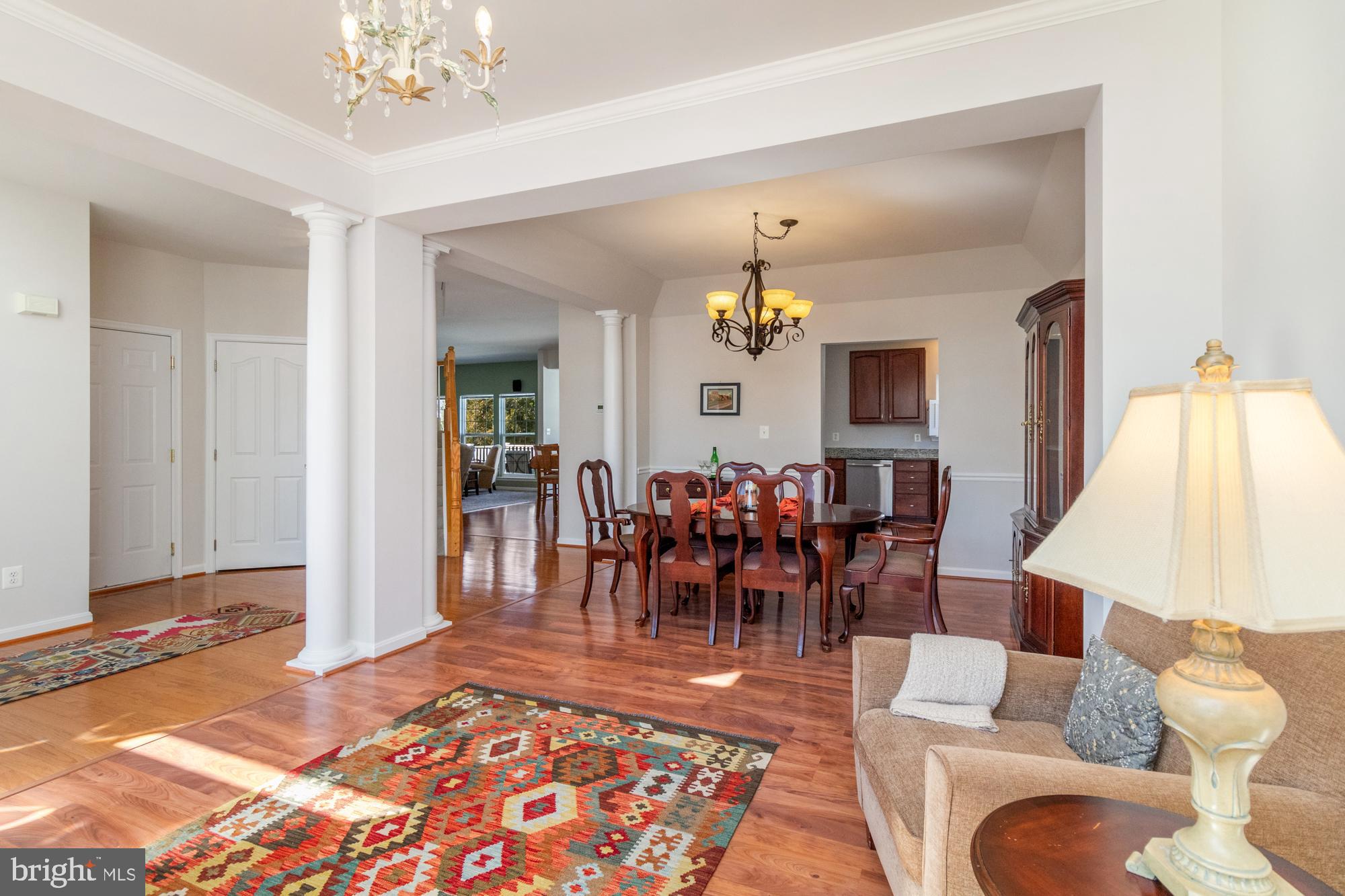 EAST VALLEY OAKS - Residential
