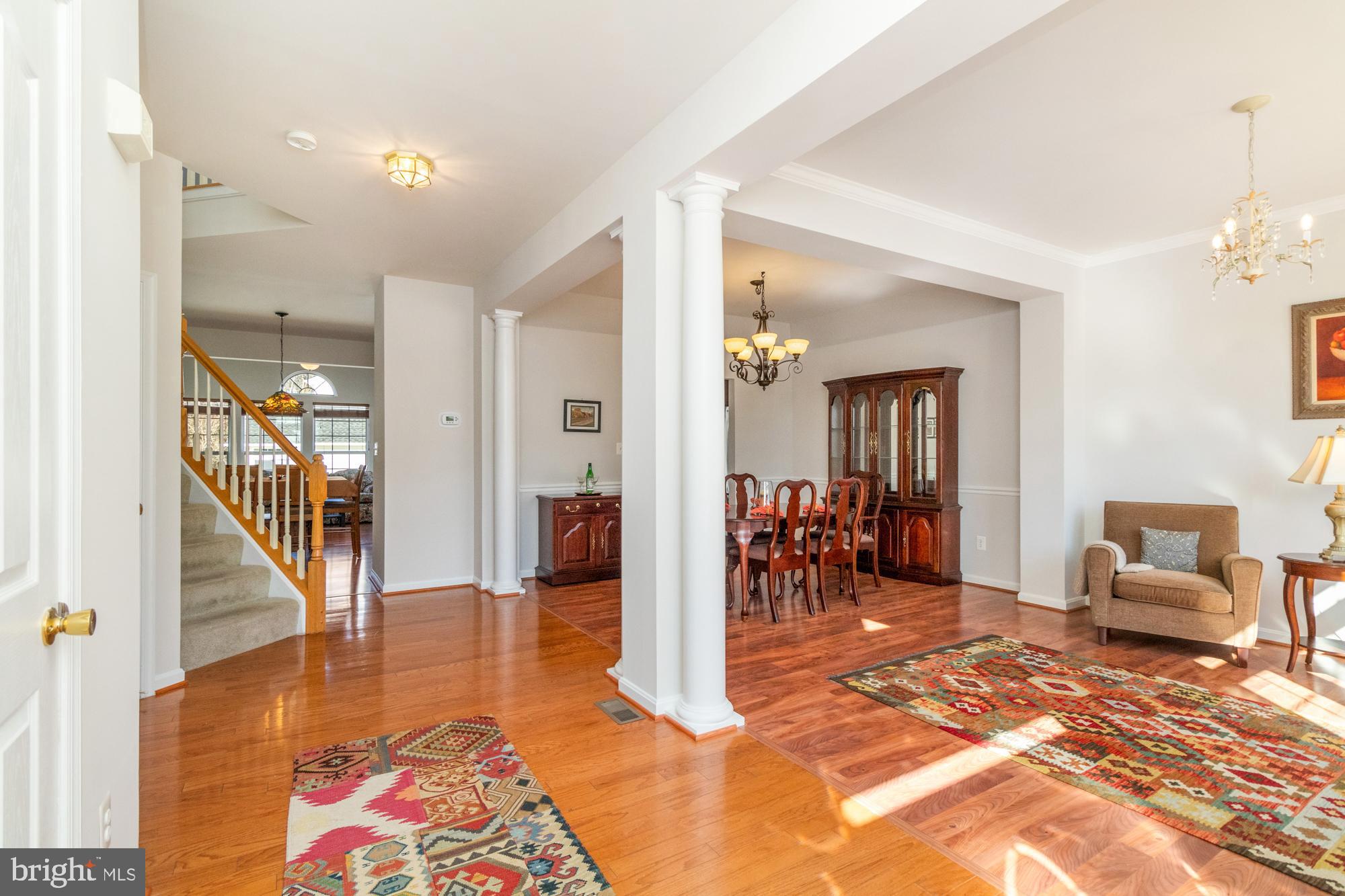 EAST VALLEY OAKS - Residential