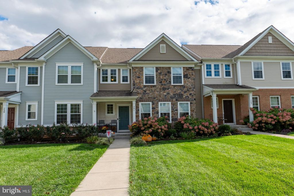 Photo of 741 Sun Valley Court, CHESTER SPRINGS, PA 19425 (MLS # PACT2111238)