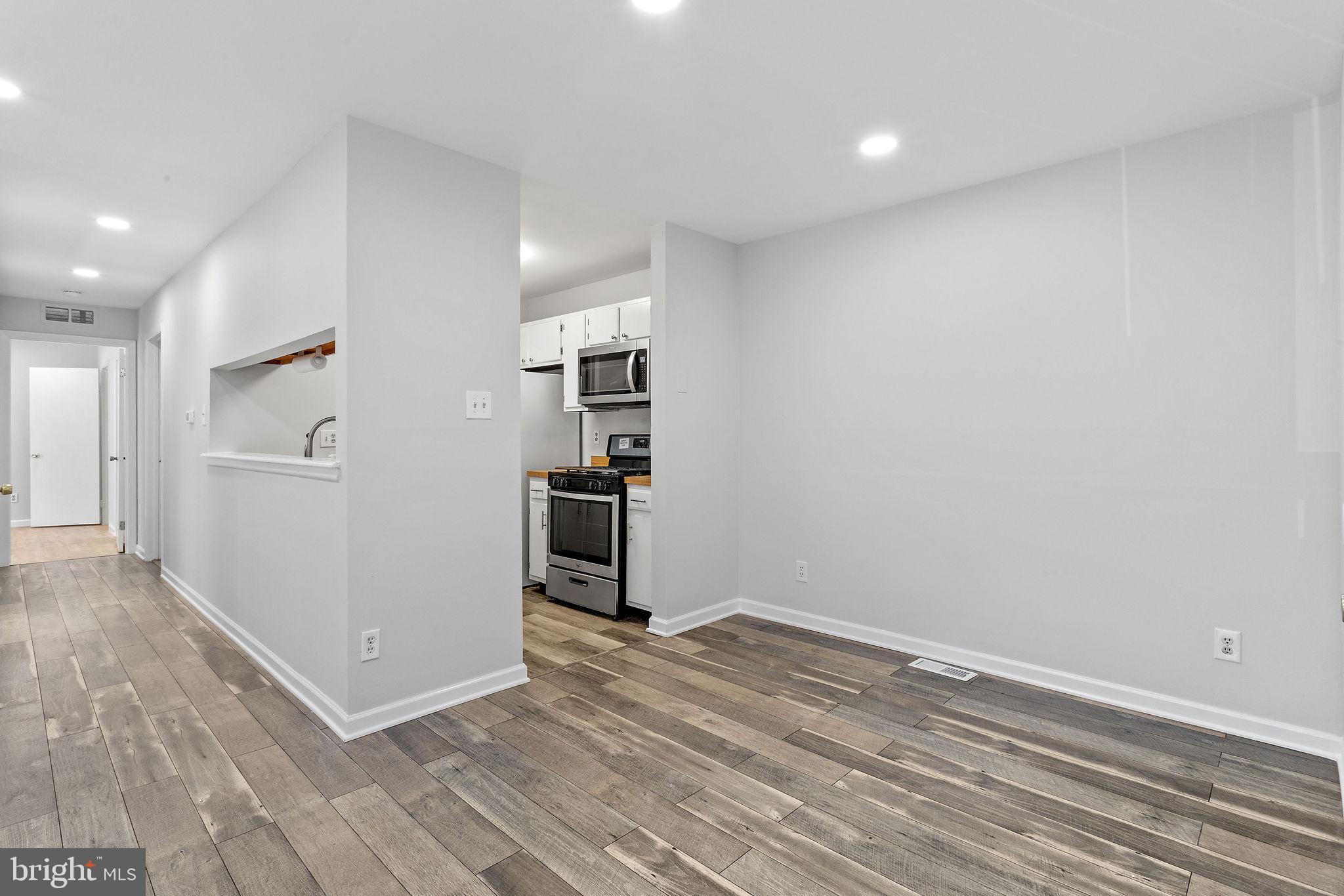 1505 WOODHOLLOW DRIVE
