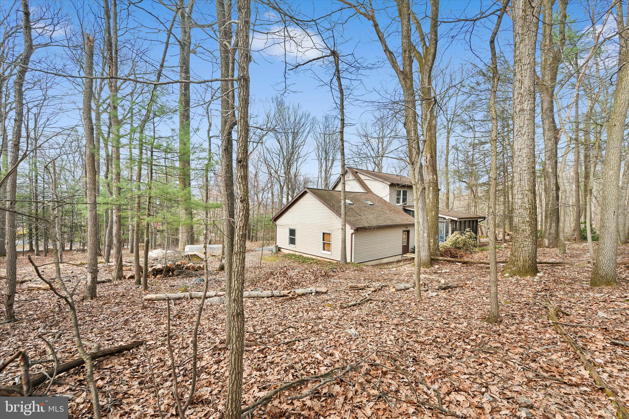 LAKE WYNONAH - Residential