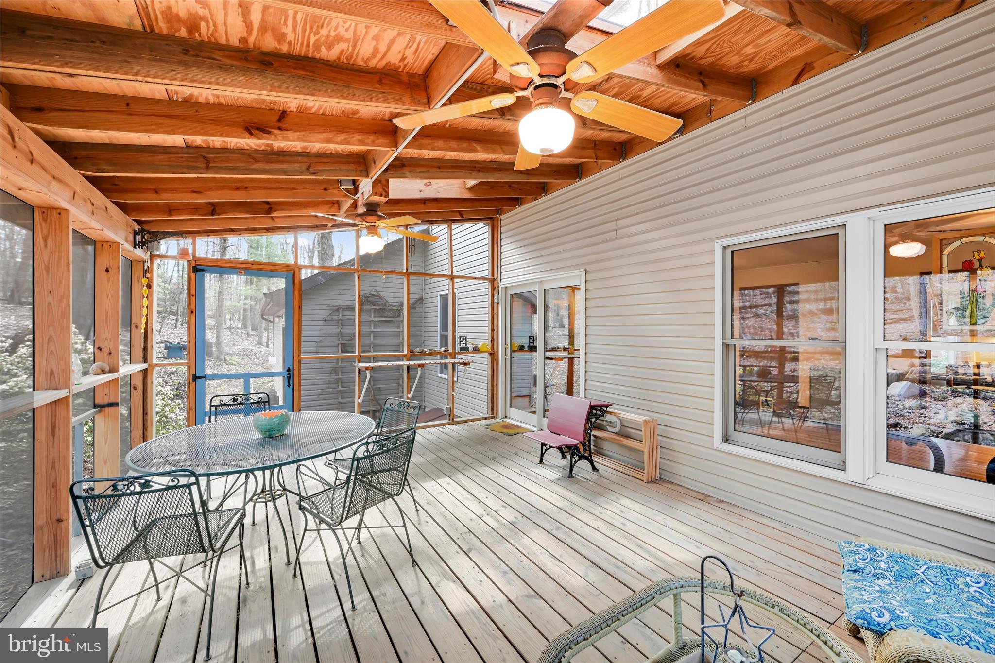 LAKE WYNONAH - Residential