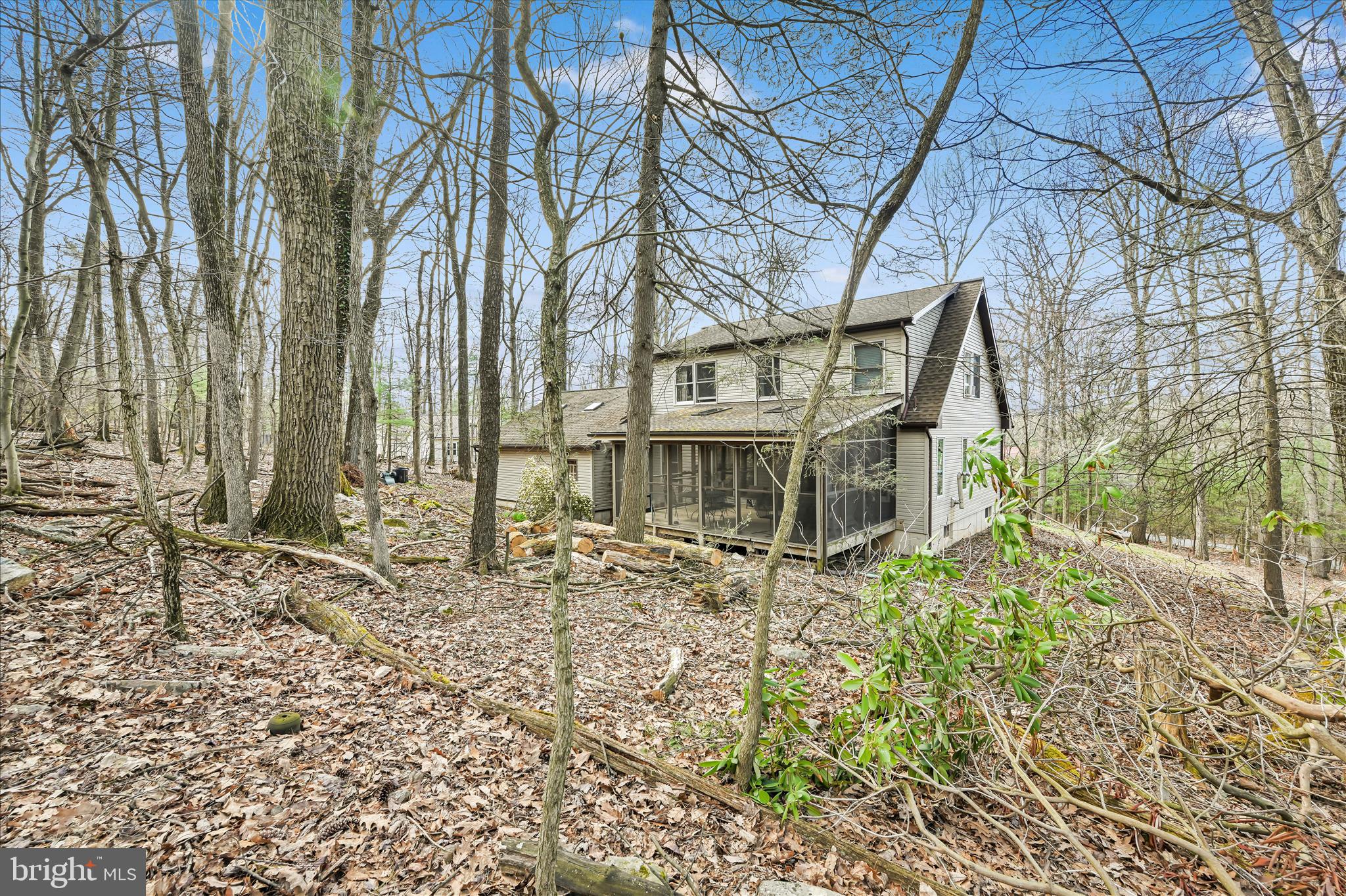 LAKE WYNONAH - Residential