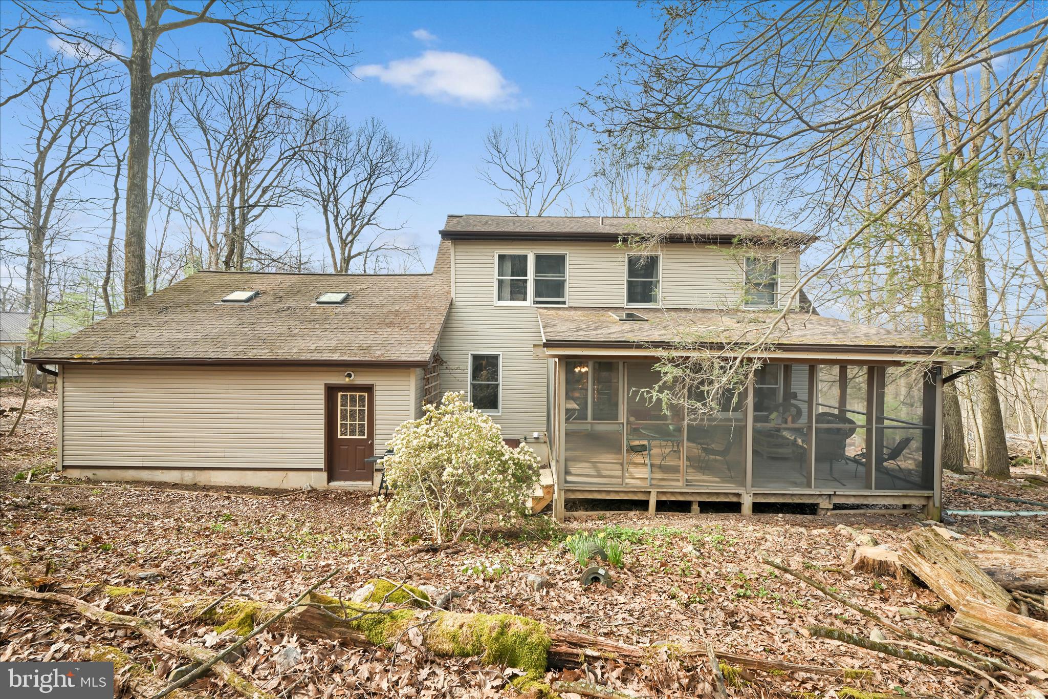 LAKE WYNONAH - Residential