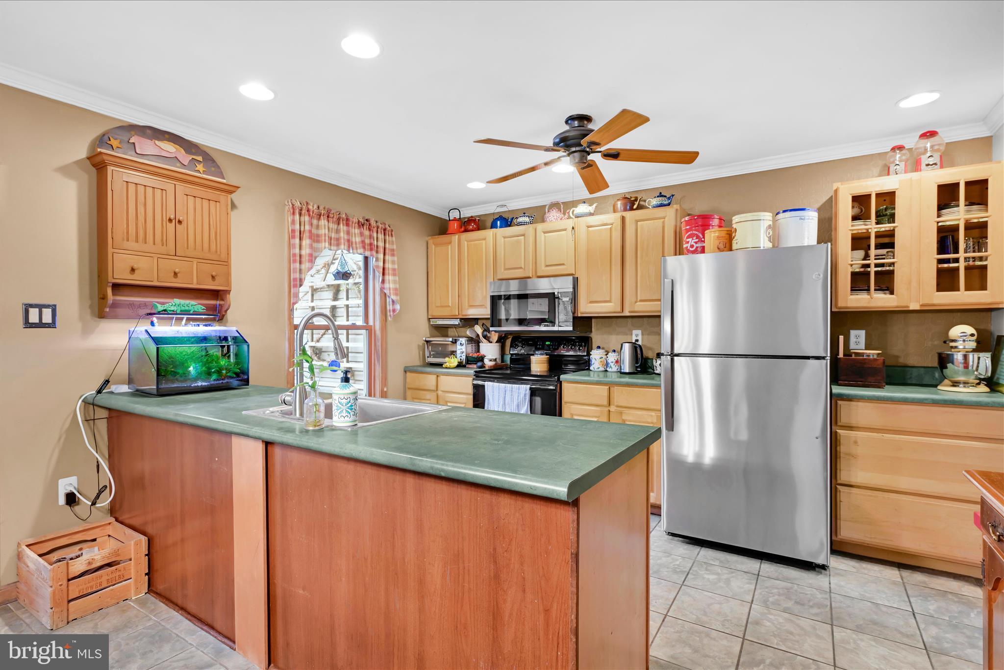 LAKE WYNONAH - Residential