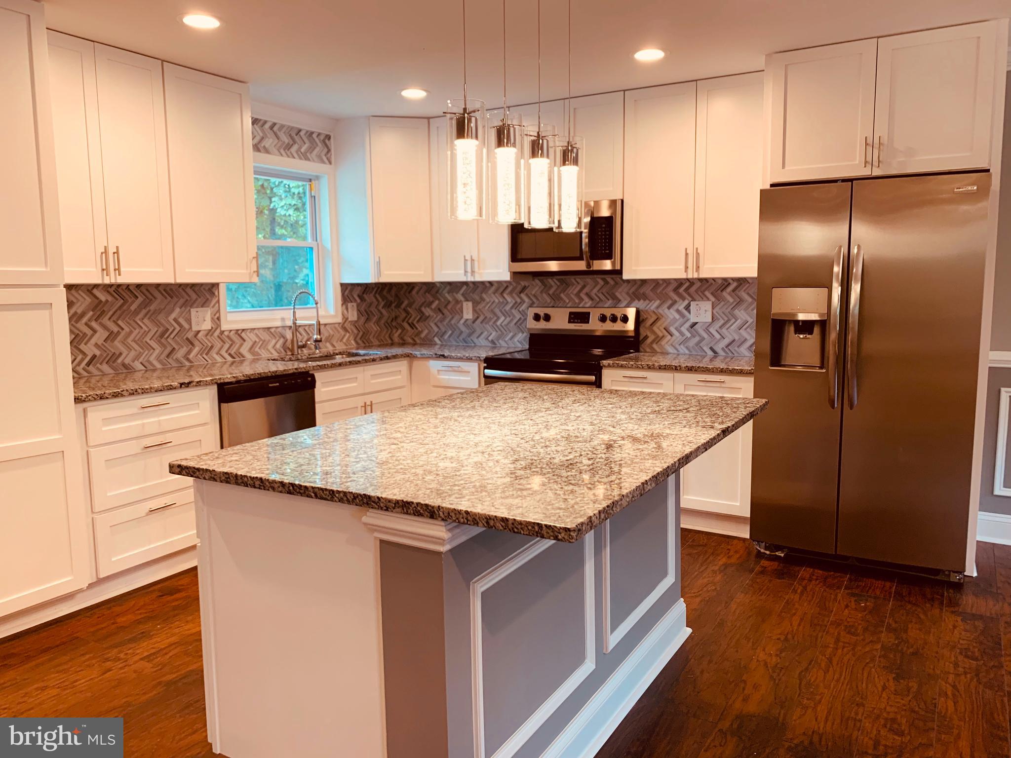 HIGHLANDS - Residential