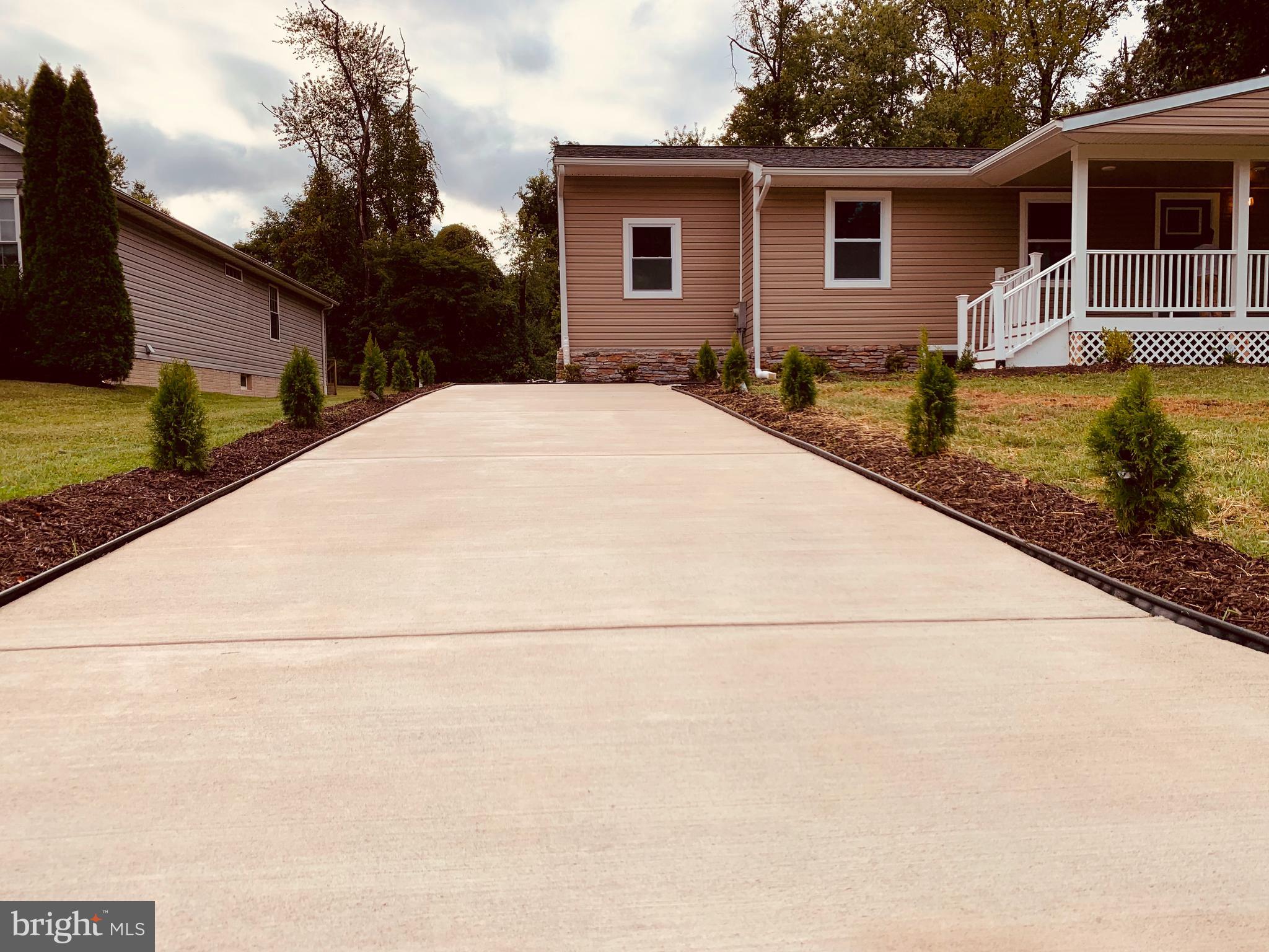 HIGHLANDS - Residential