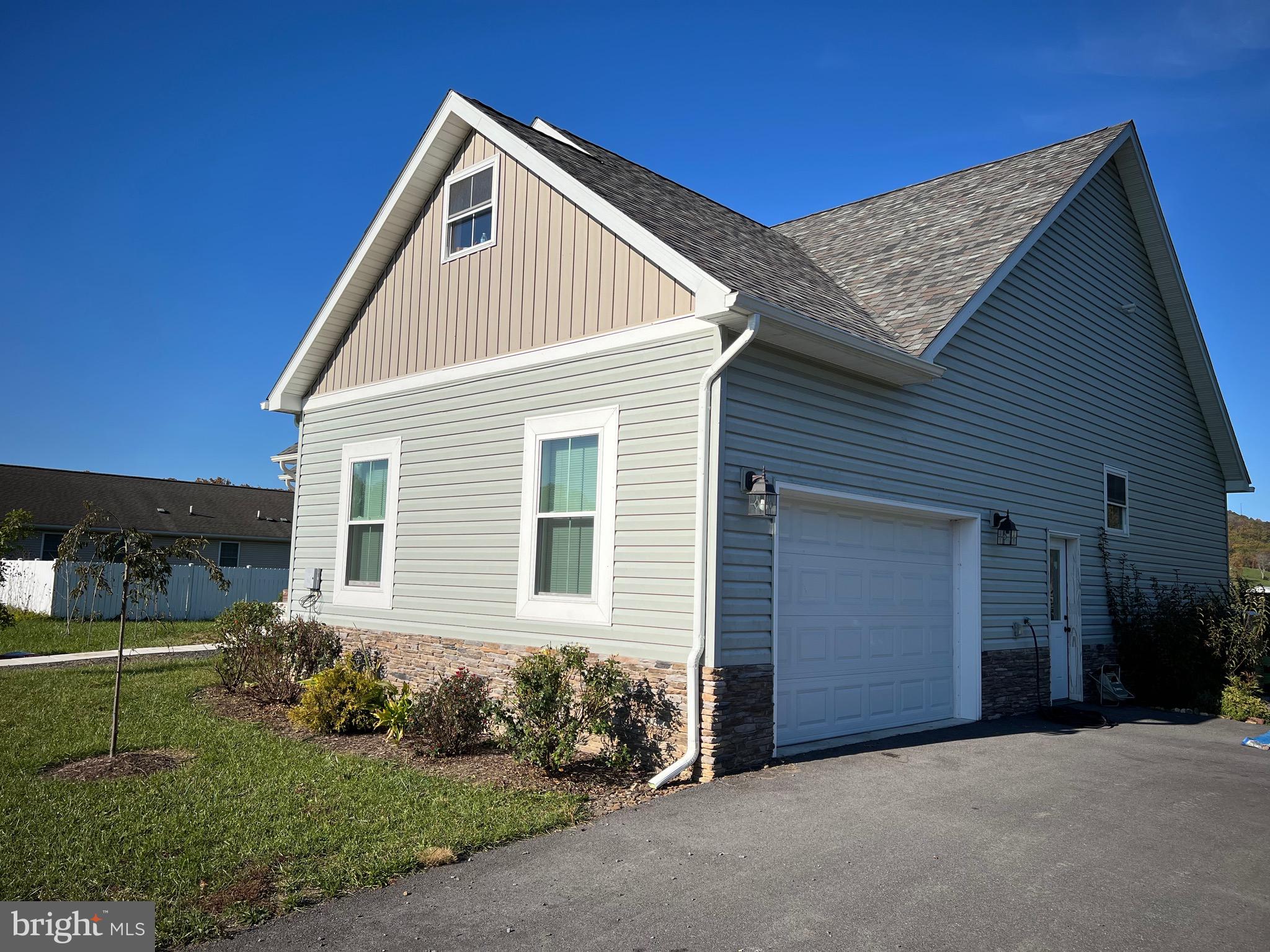 99 EAST CREEK RUN LOOP