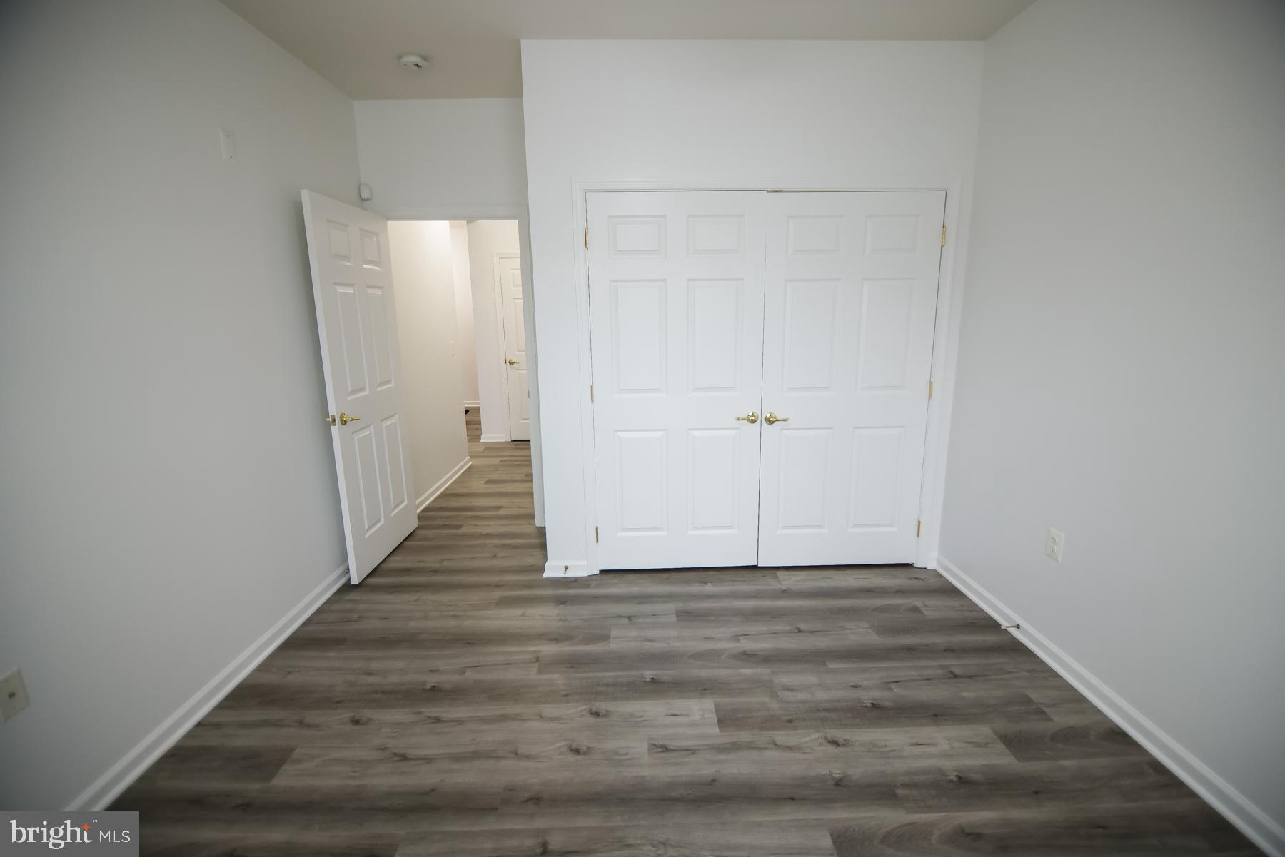 THE ADDISON AT ST PAUL - Residential Lease