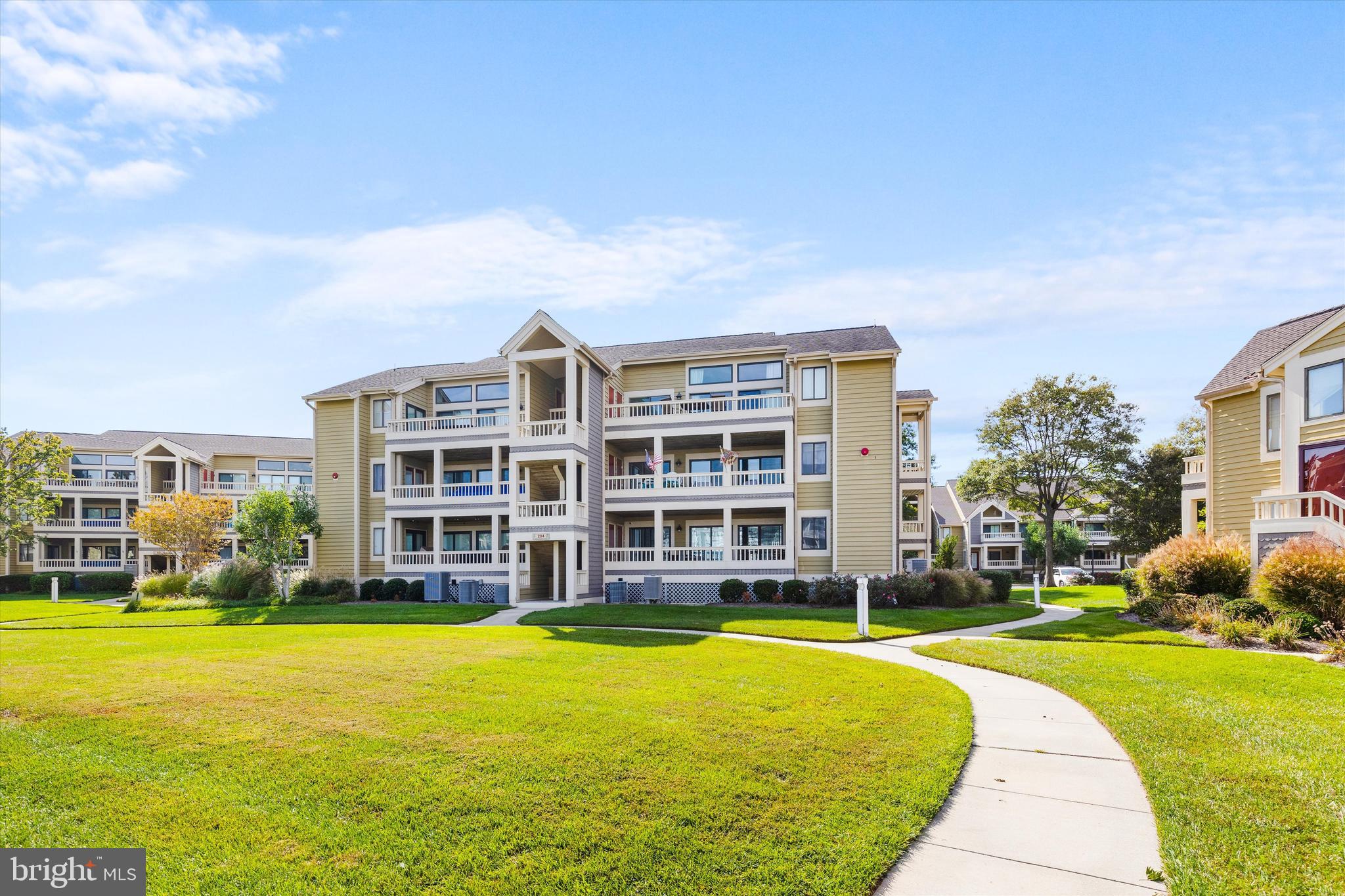 HERON HARBOUR - Residential