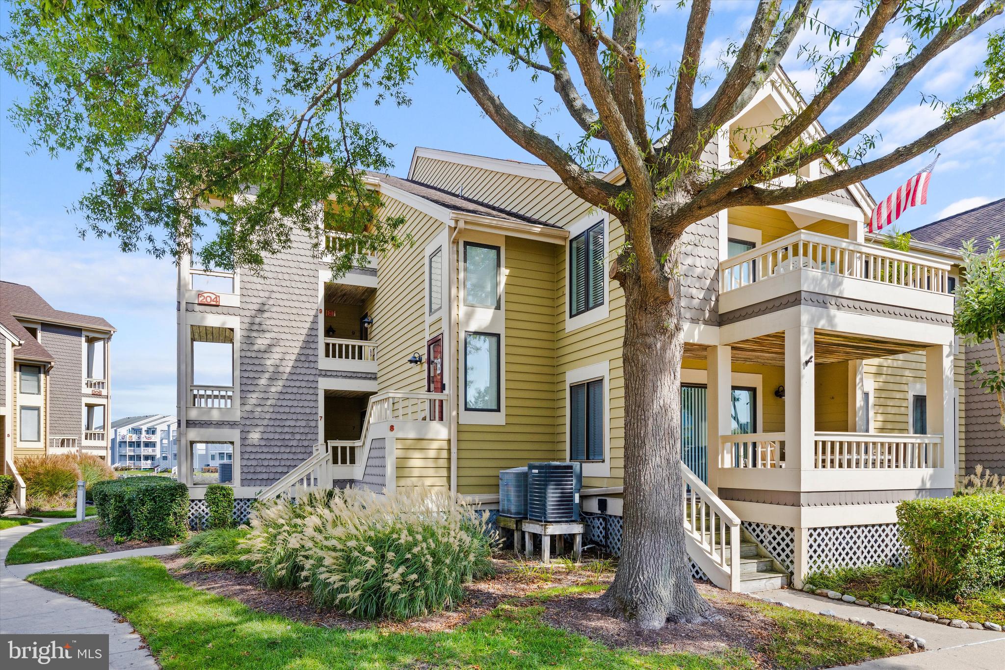 HERON HARBOUR - Residential