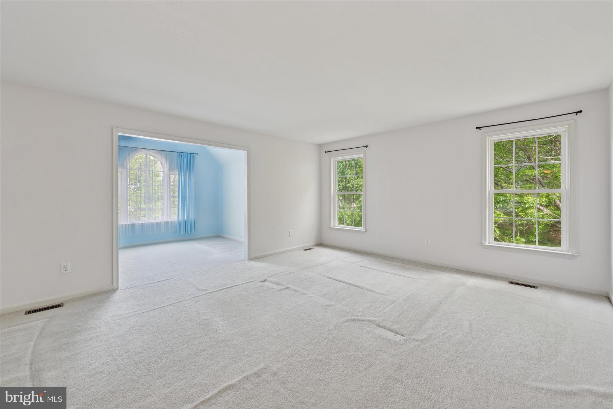 SUNNYBROOK - Residential