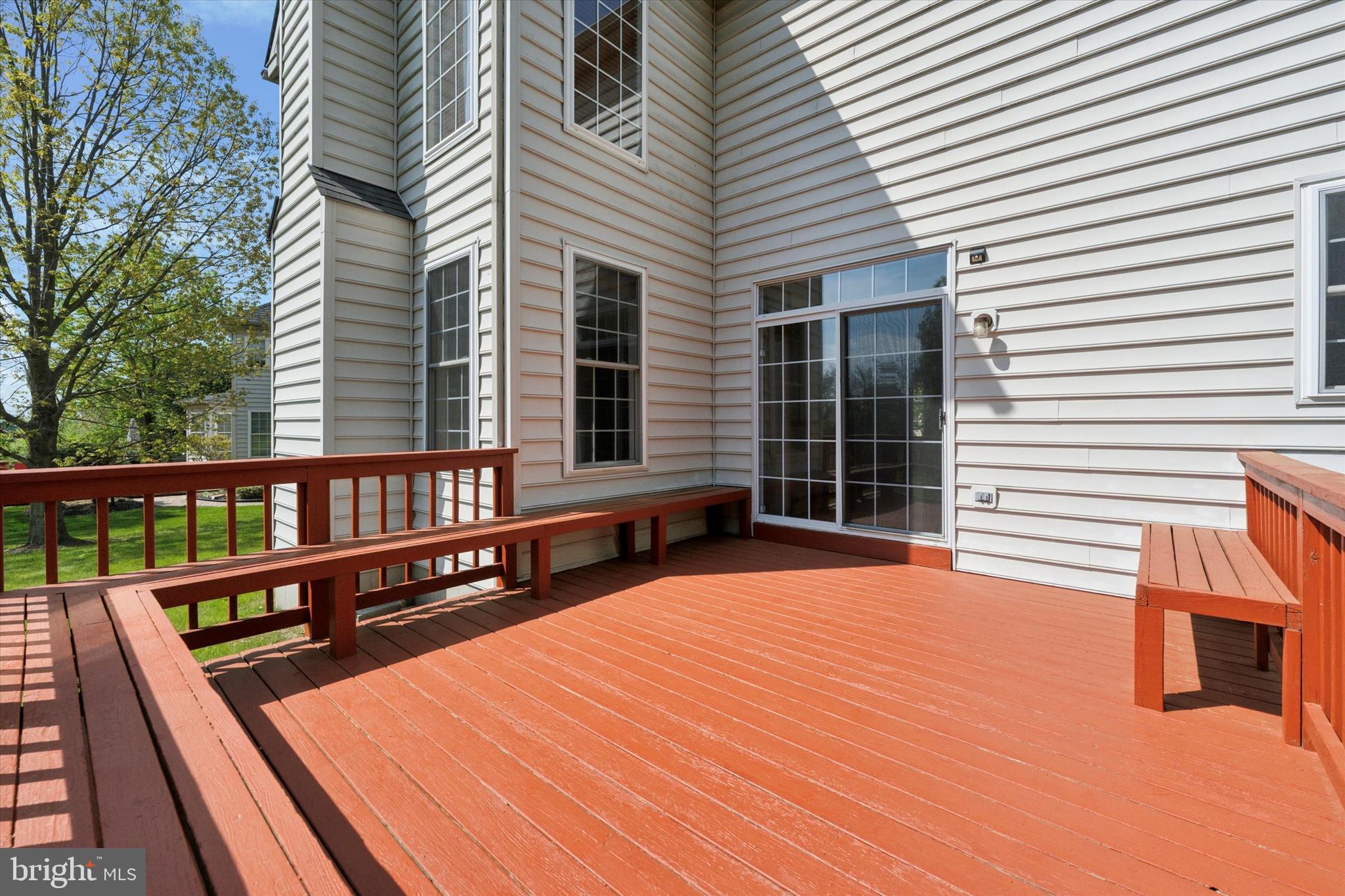 SUNNYBROOK - Residential