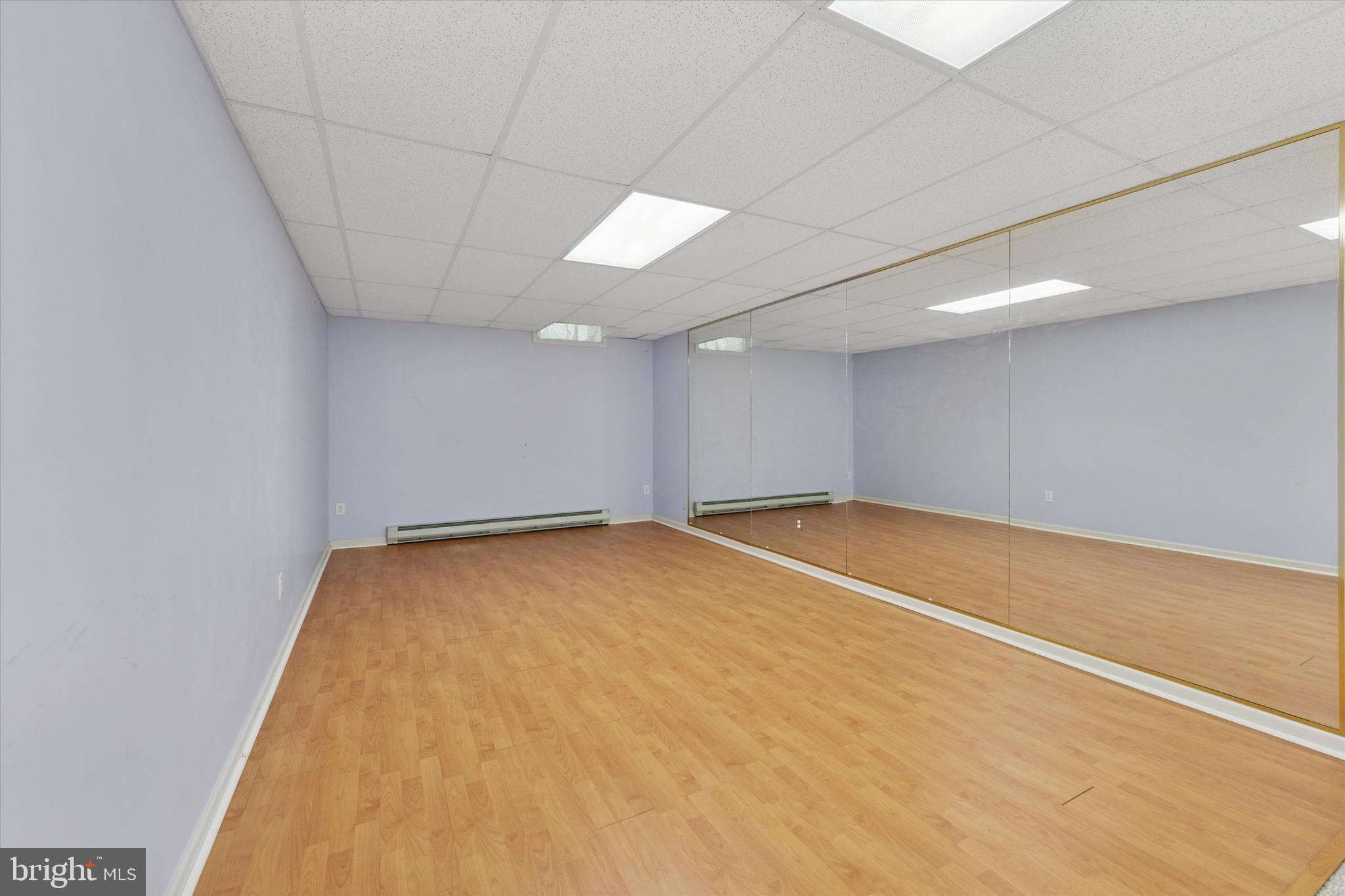 SUNNYBROOK - Residential