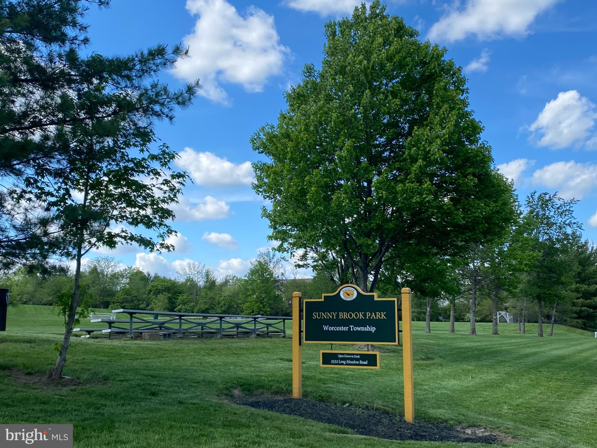 SUNNYBROOK - Residential