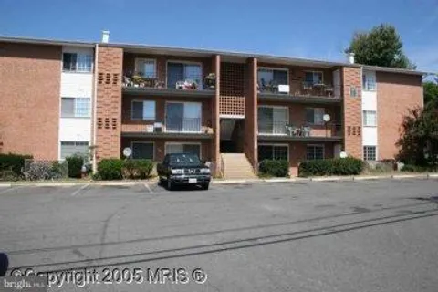 631 Waterloo Road Unit 121, Warrenton, VA MLS: VAFQ2019786