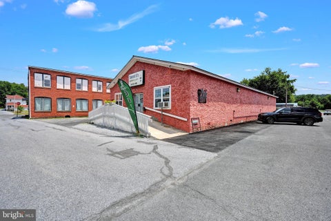 Photo of Turn Key Coffee Shop & Bakery, PINE GROVE, PA 17963 (MLS # PASK2028732)