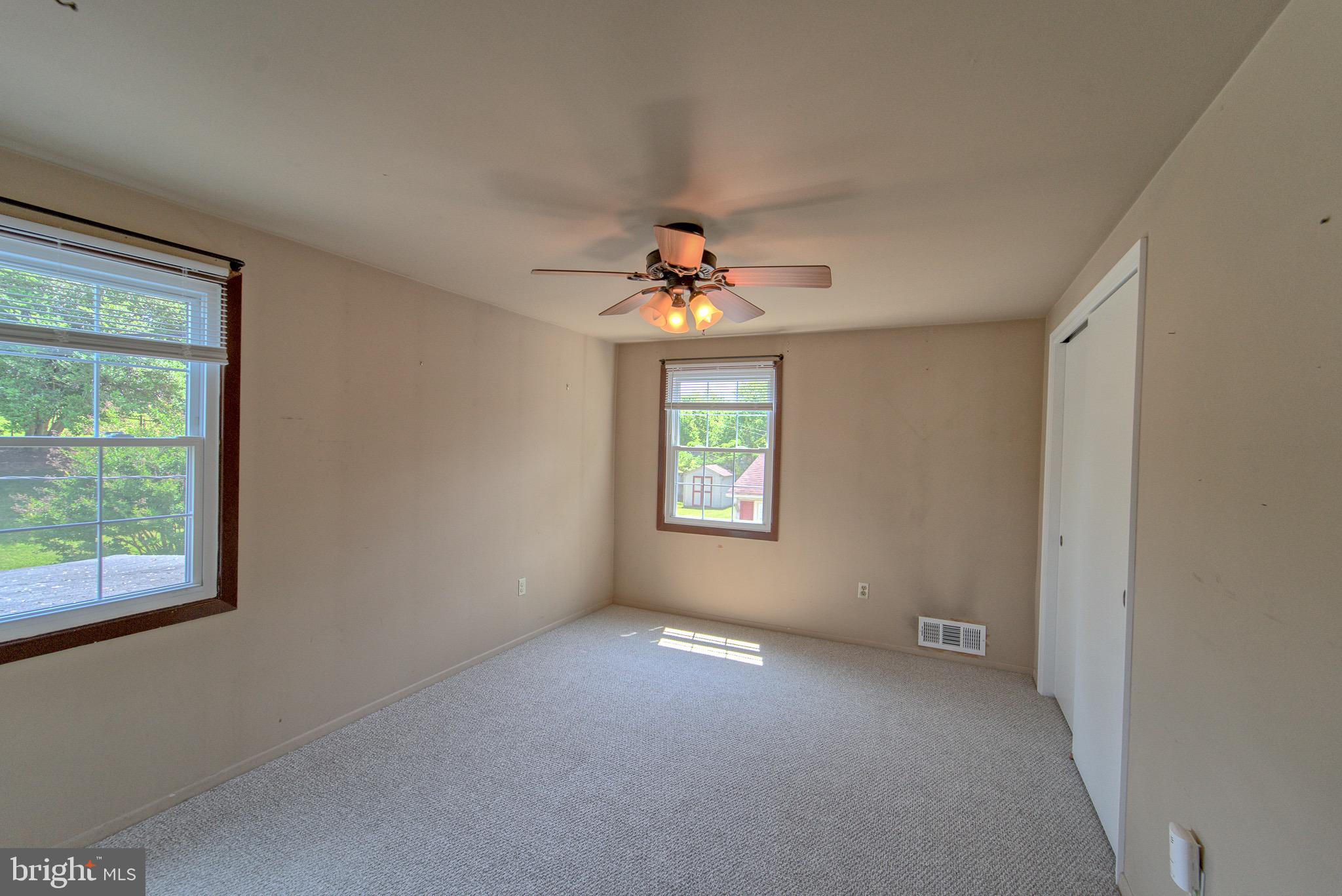 FOXHILL AT BELAIR - Residential