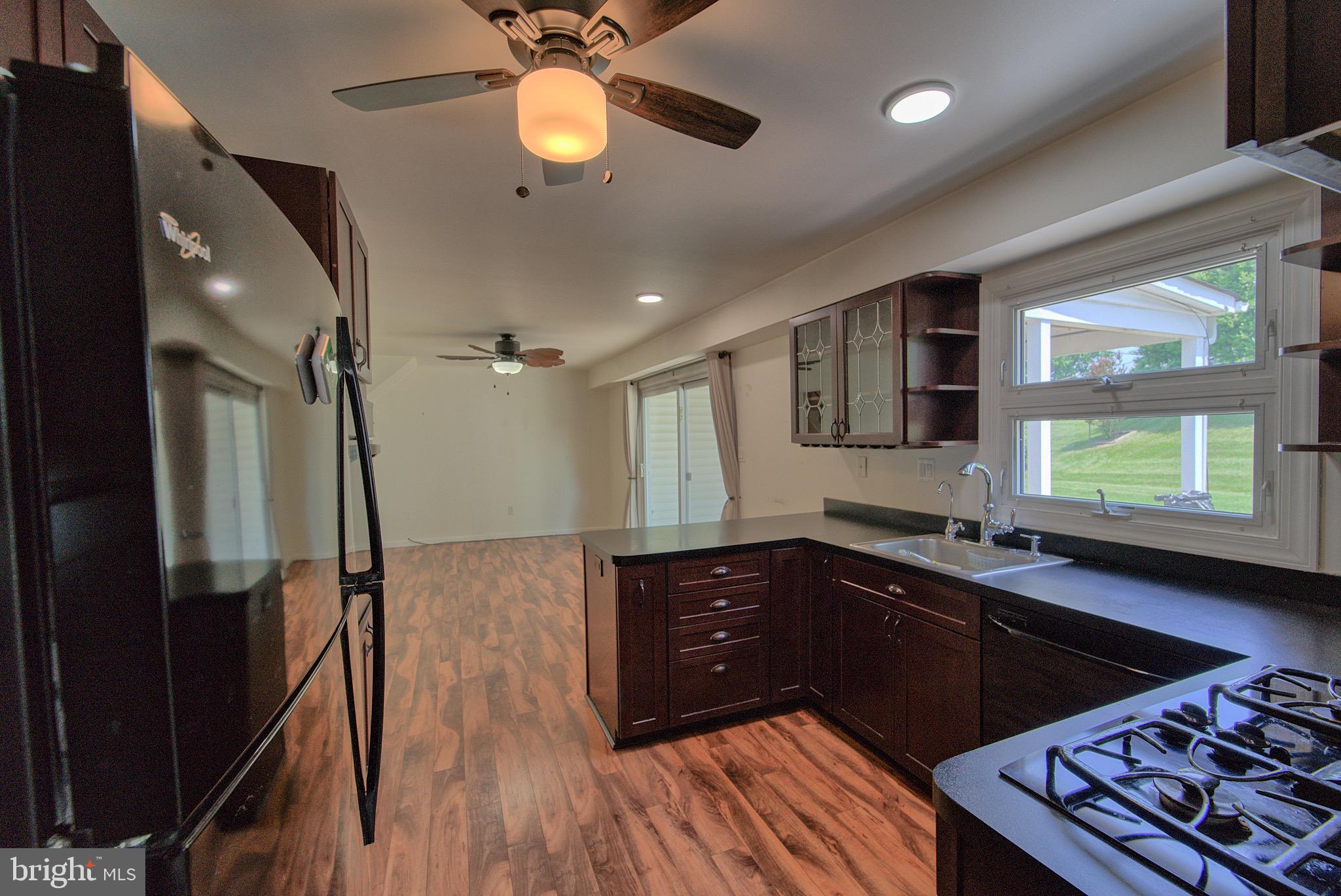 FOXHILL AT BELAIR - Residential