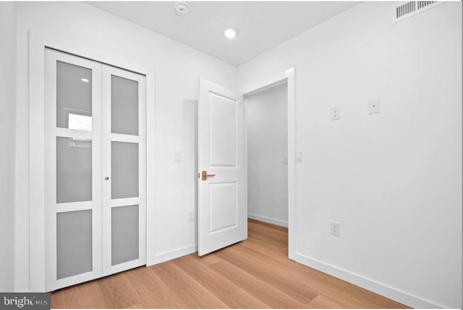 NORRIS SQUARE - Residential