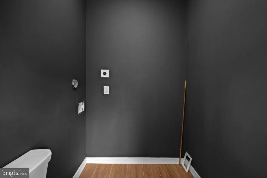 NORRIS SQUARE - Residential