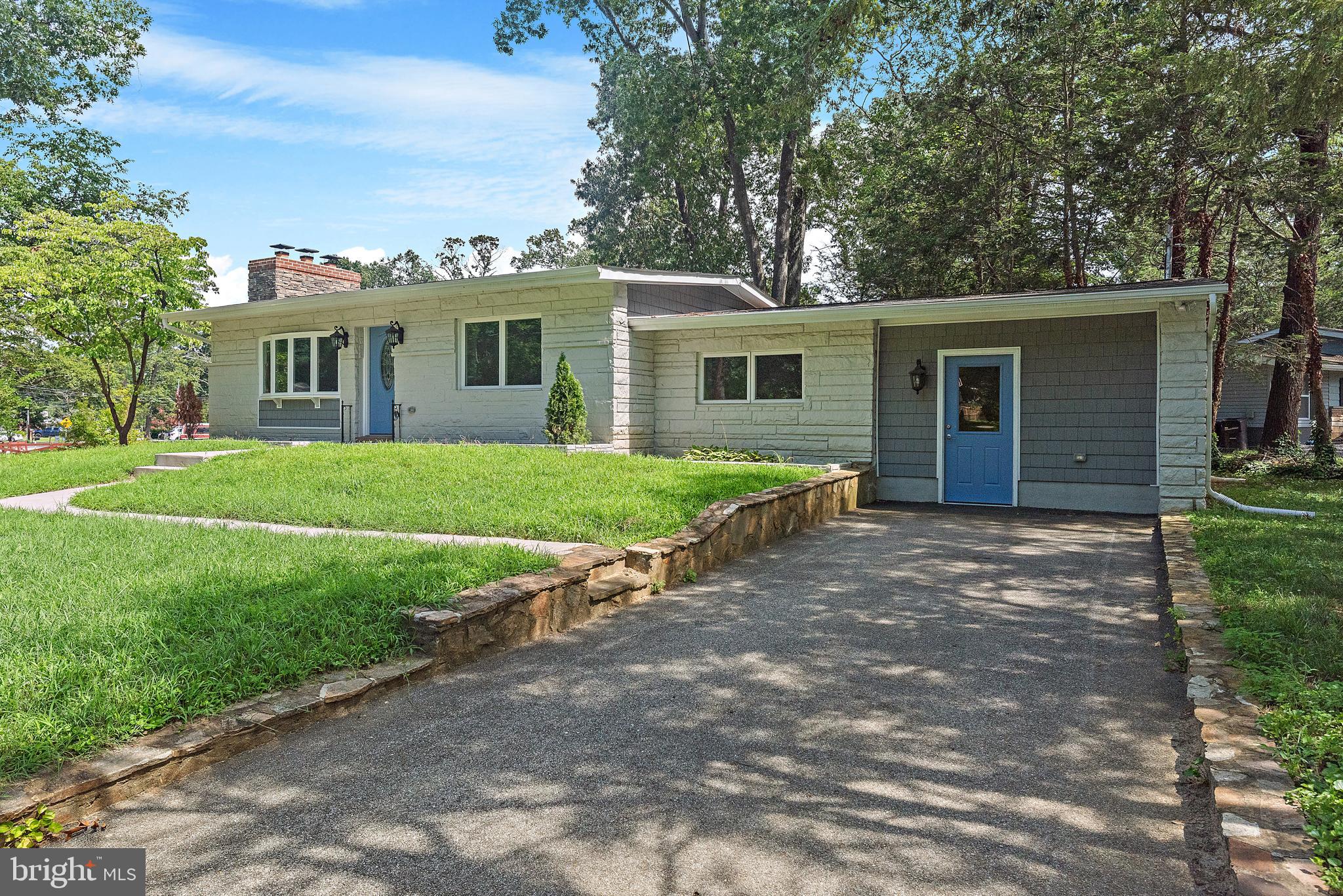 301 GREEN DRIVE