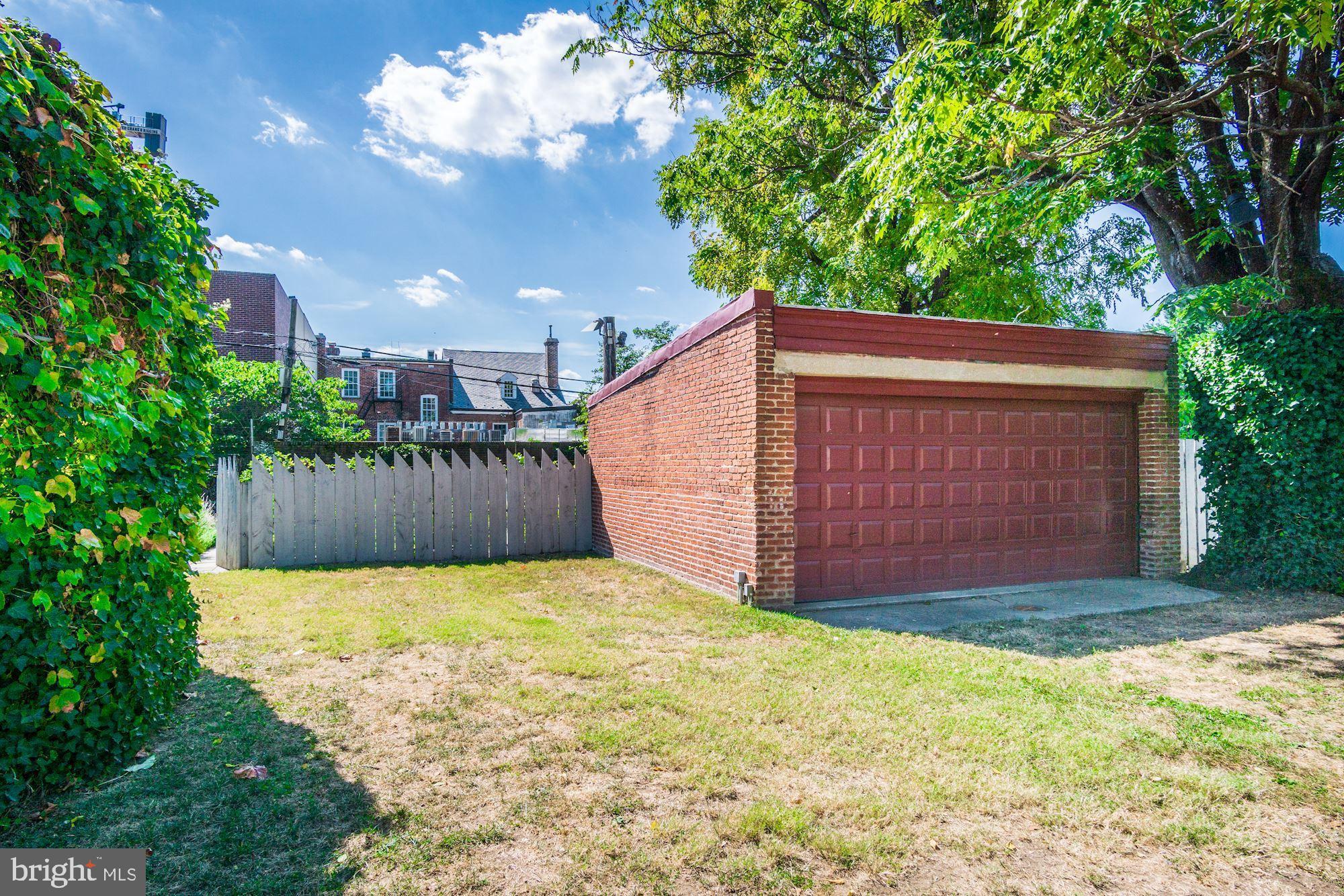 GEORGETOWN - Residential