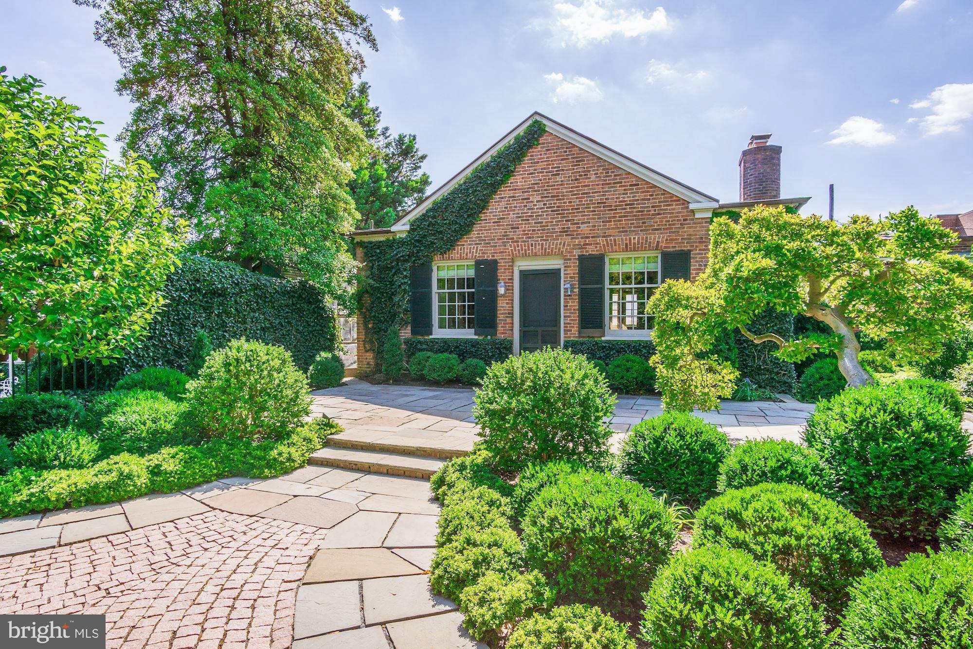 GEORGETOWN - Residential