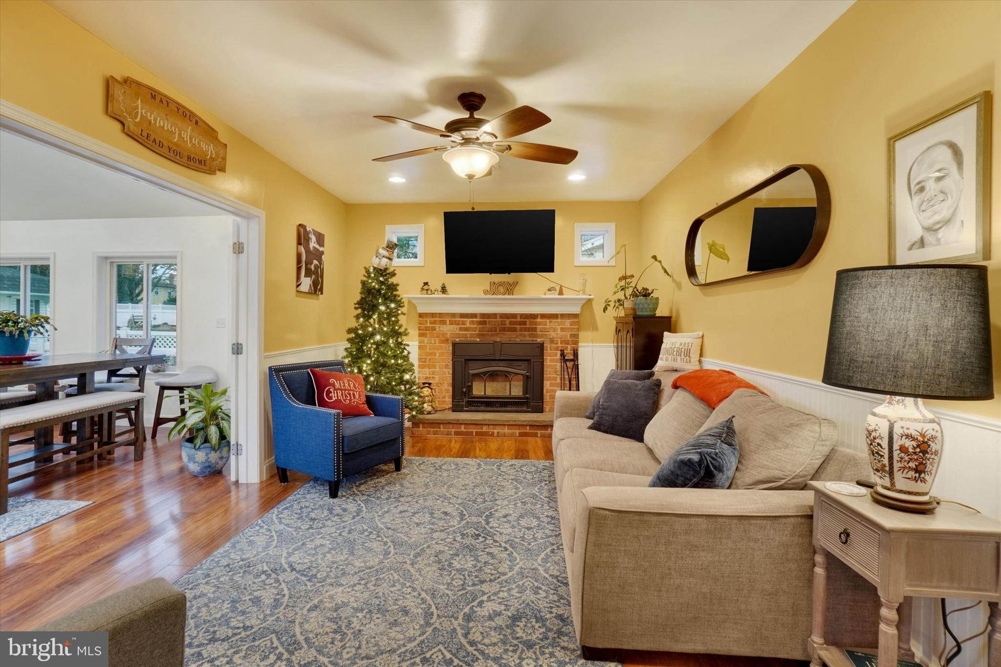 SCHOOL VALLEY FARMS - Residential