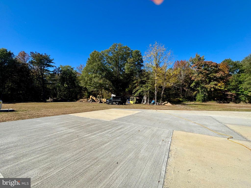 Photo of 141 Arneys Mount Road, PEMBERTON, NJ 08068 (MLS # NJBL2097996)