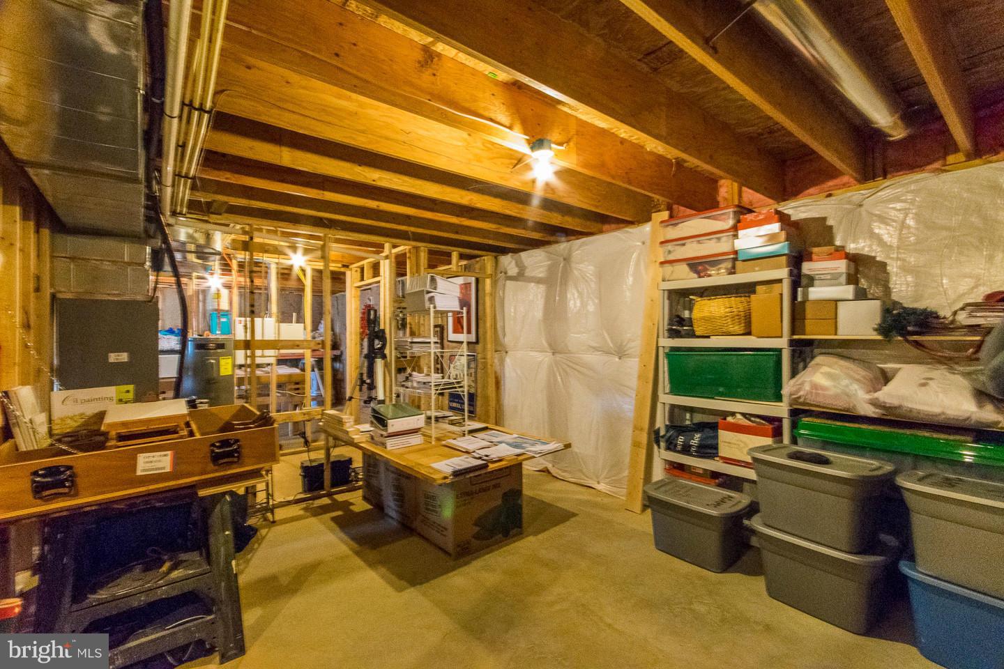 ARCADIA CHASE - Residential