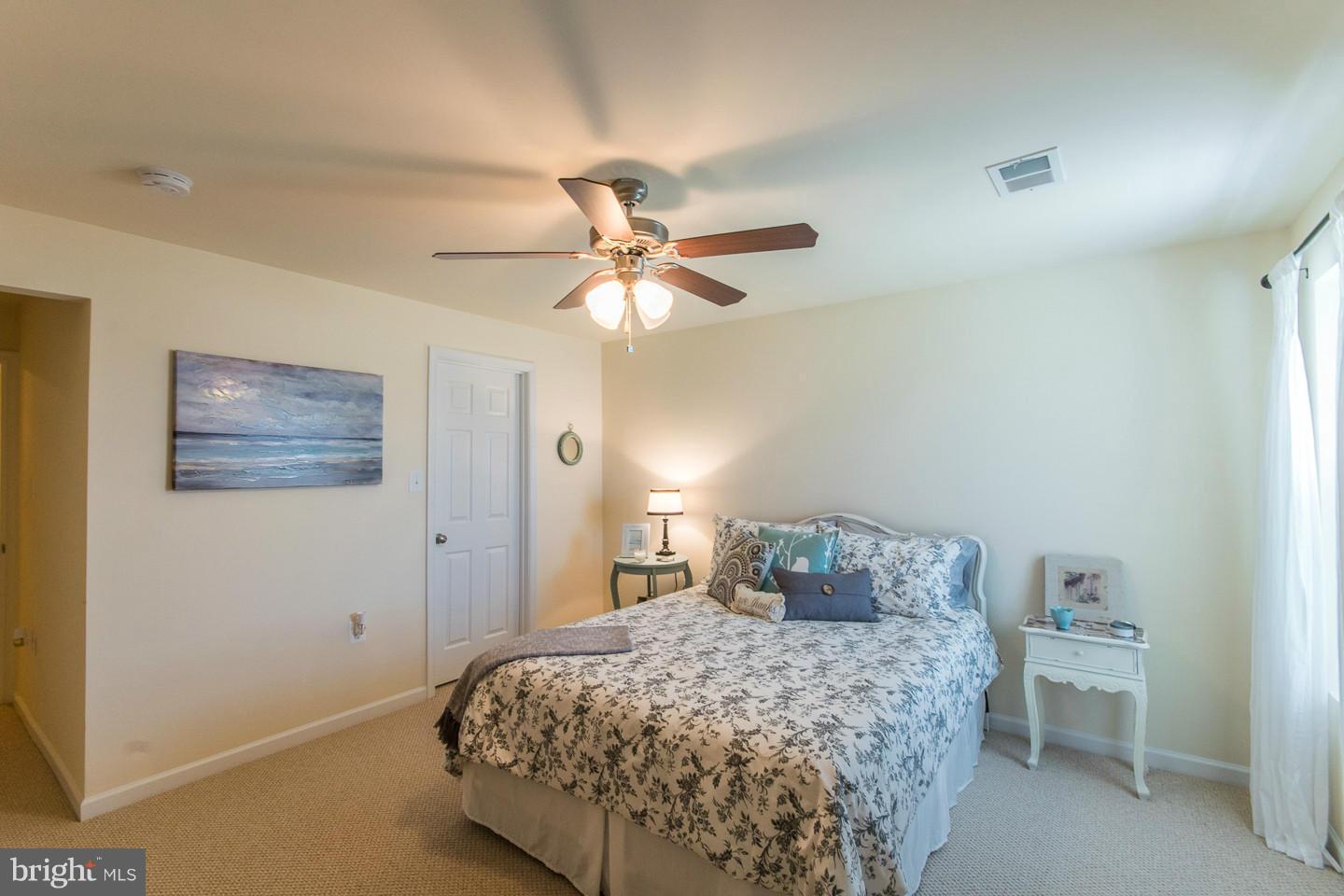 ARCADIA CHASE - Residential