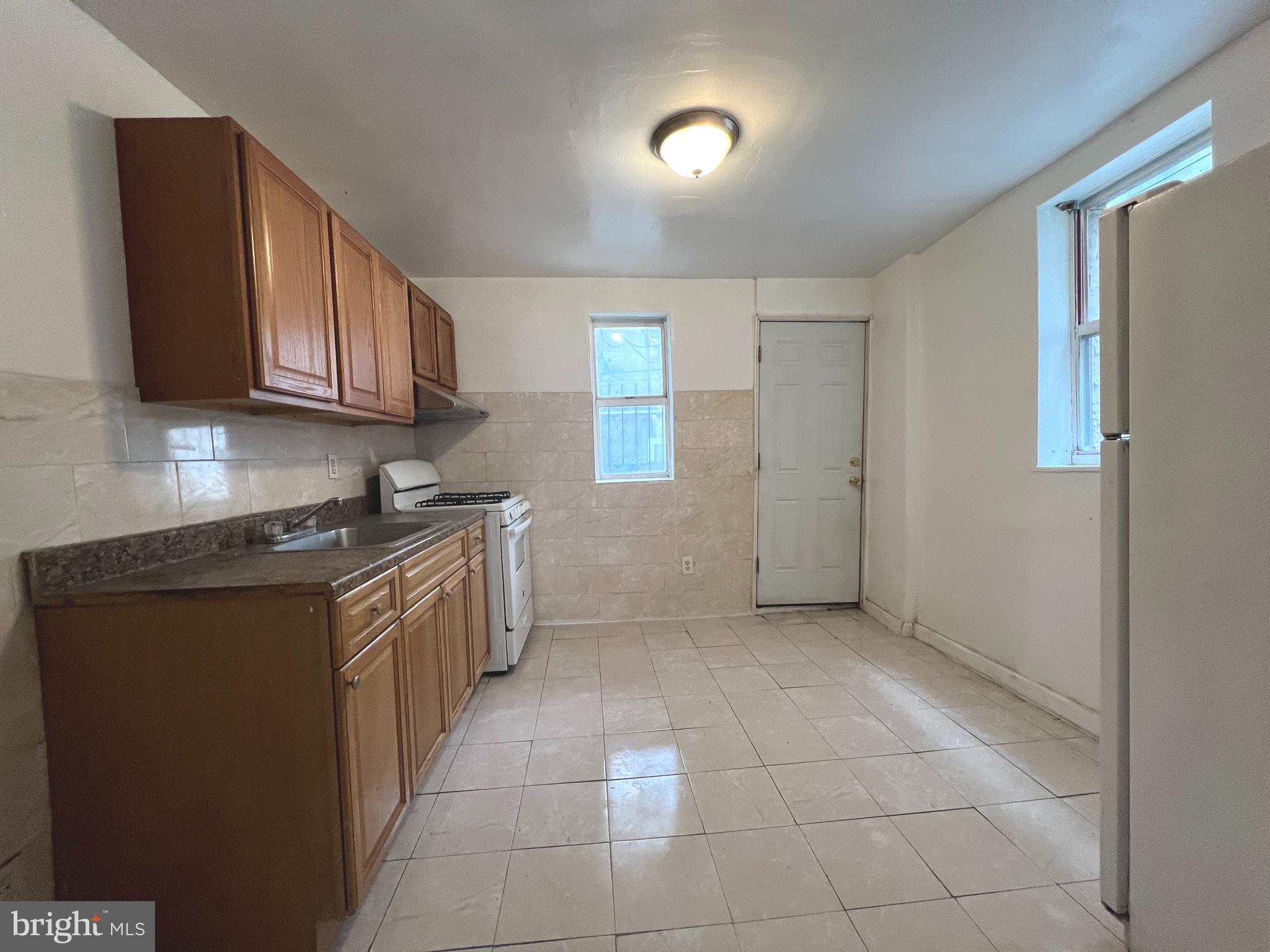 WHITMAN - Residential