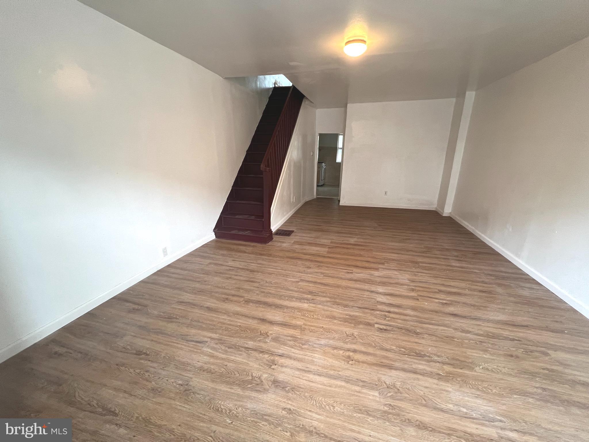 WHITMAN - Residential