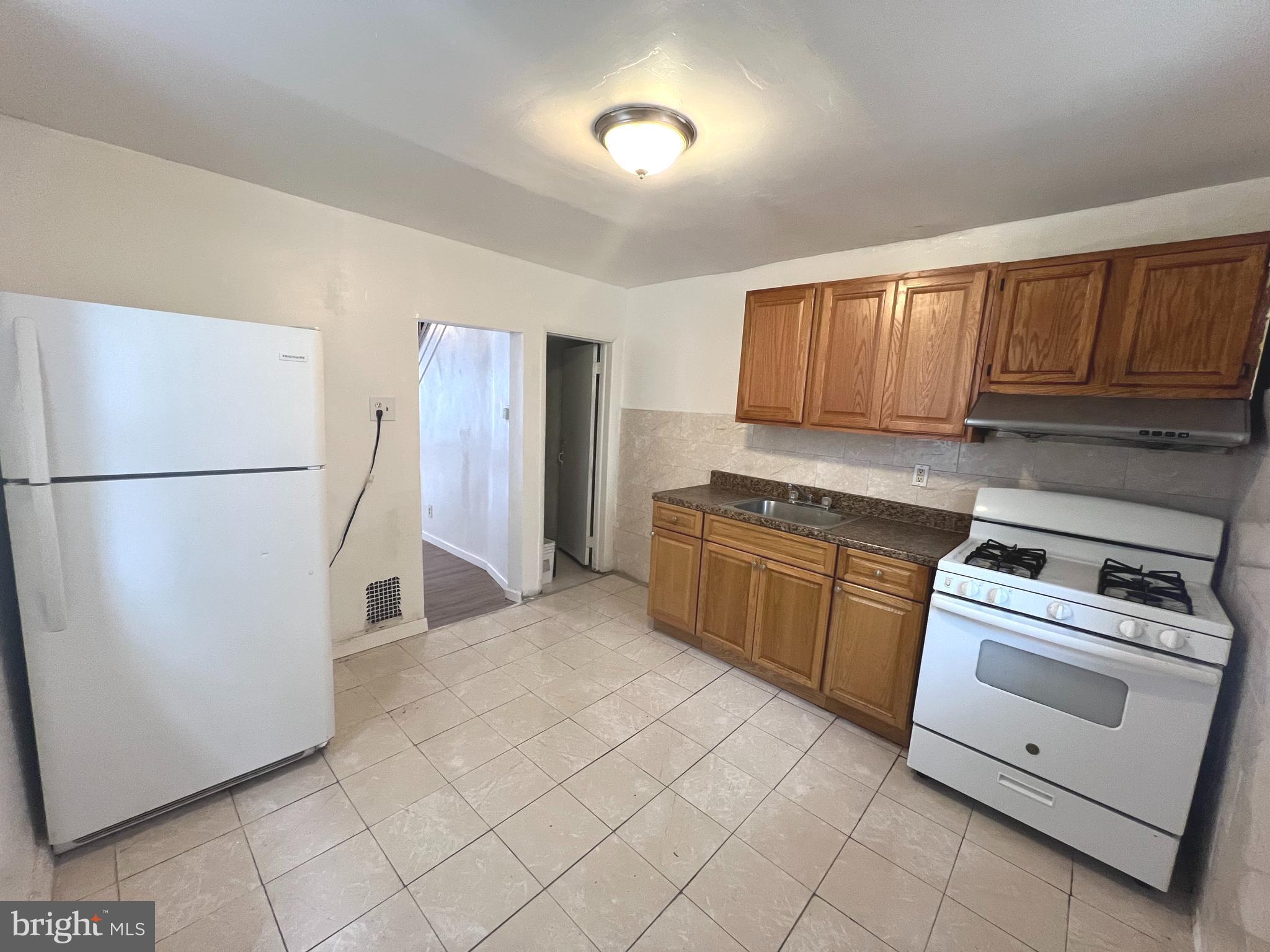 WHITMAN - Residential