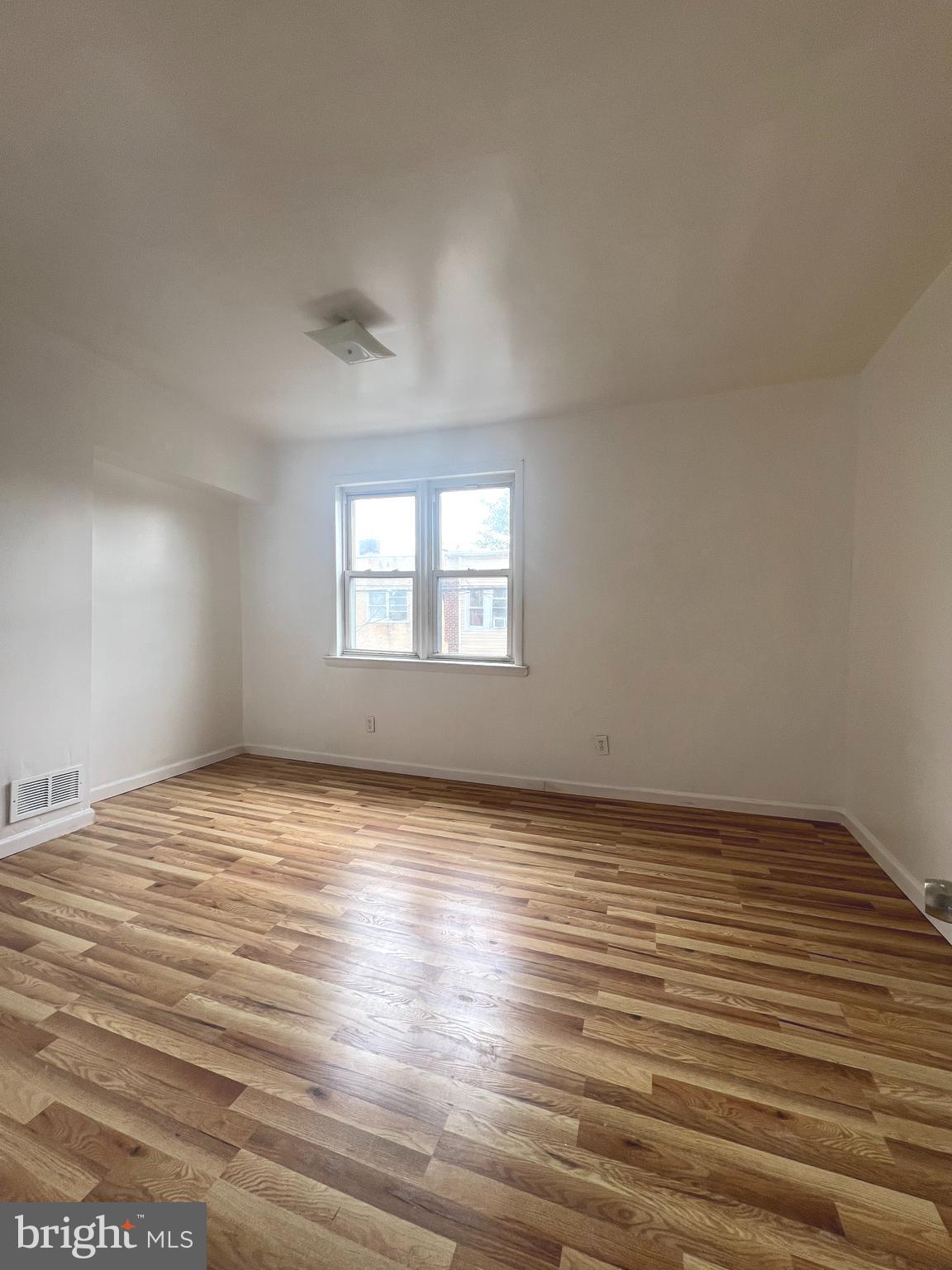 WHITMAN - Residential