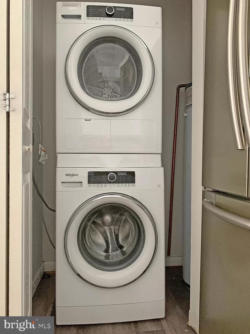 LONG REACH KNOLLS - Residential