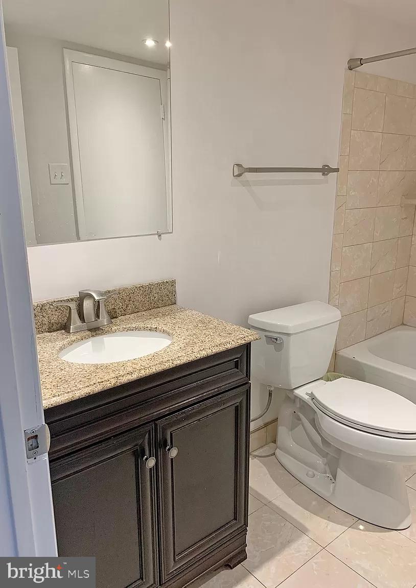 LONG REACH KNOLLS - Residential