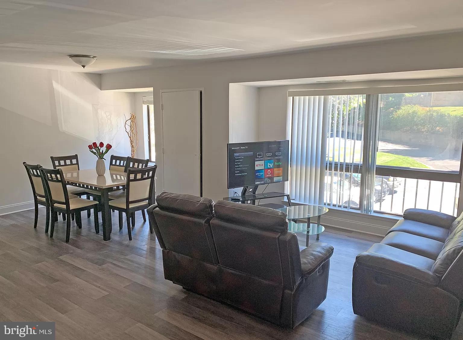 LONG REACH KNOLLS - Residential