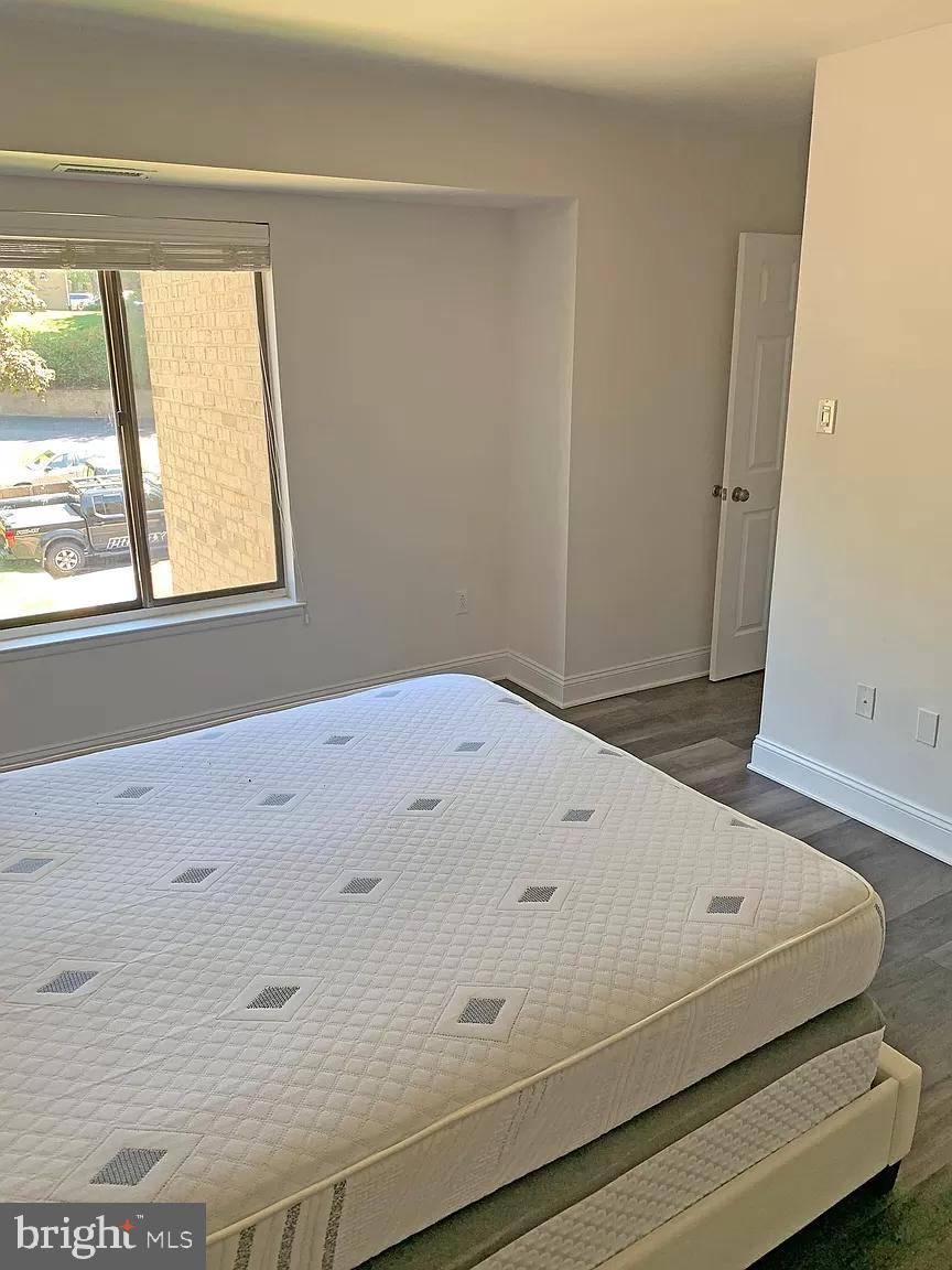 LONG REACH KNOLLS - Residential