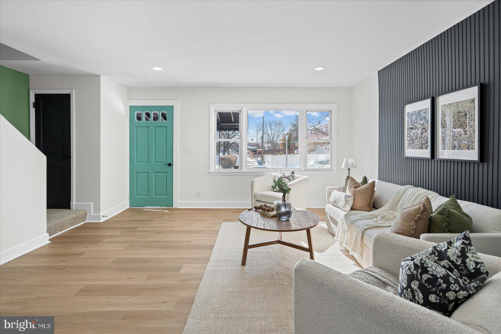 LOCH RAVEN - Residential