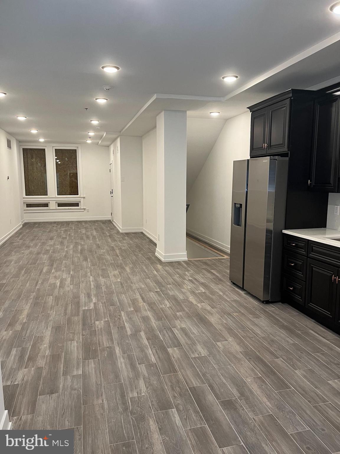 OLDE KENSINGTON - Residential Lease