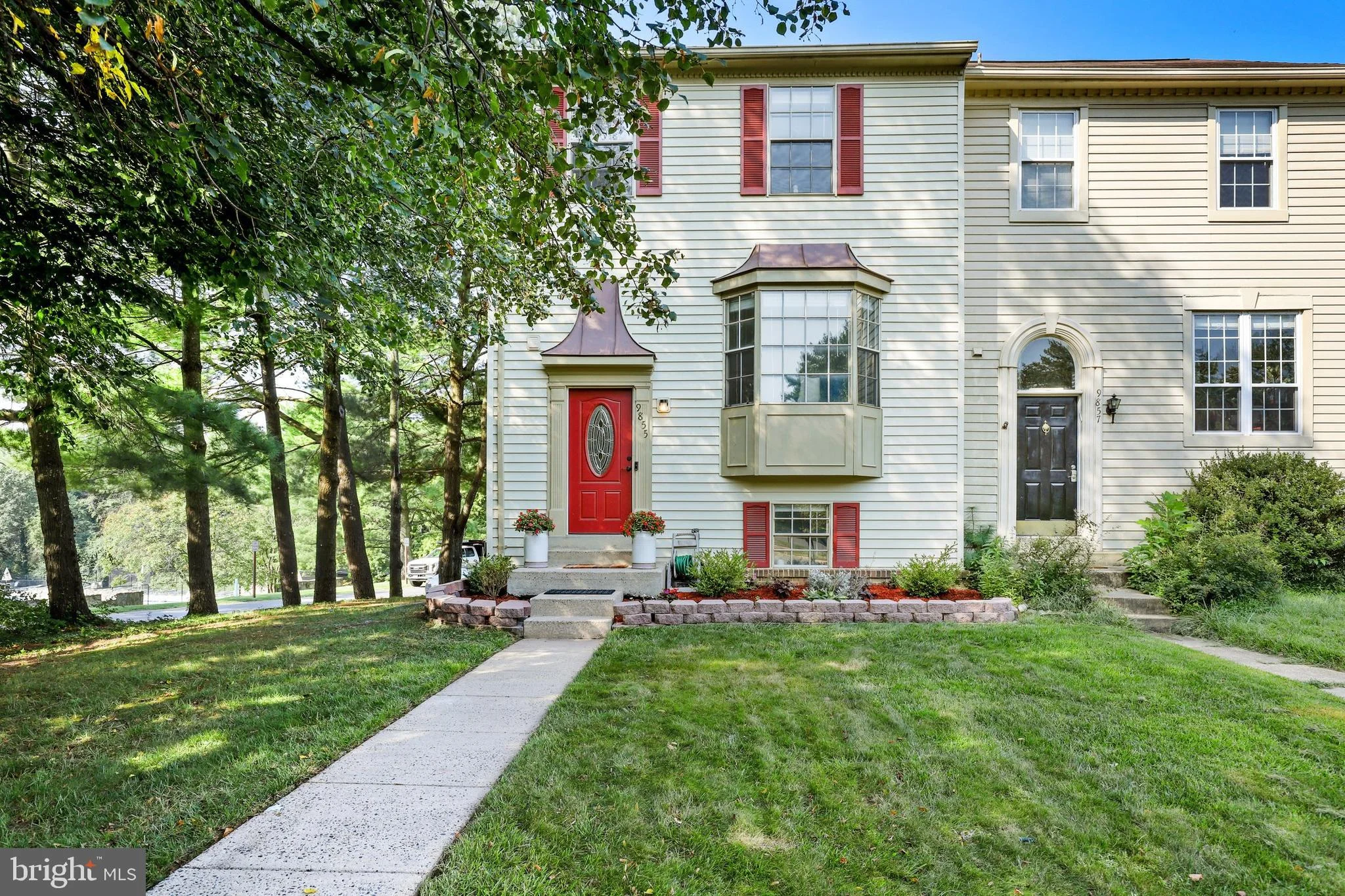 9855 Burke Pond Court, Burke, VA 22015