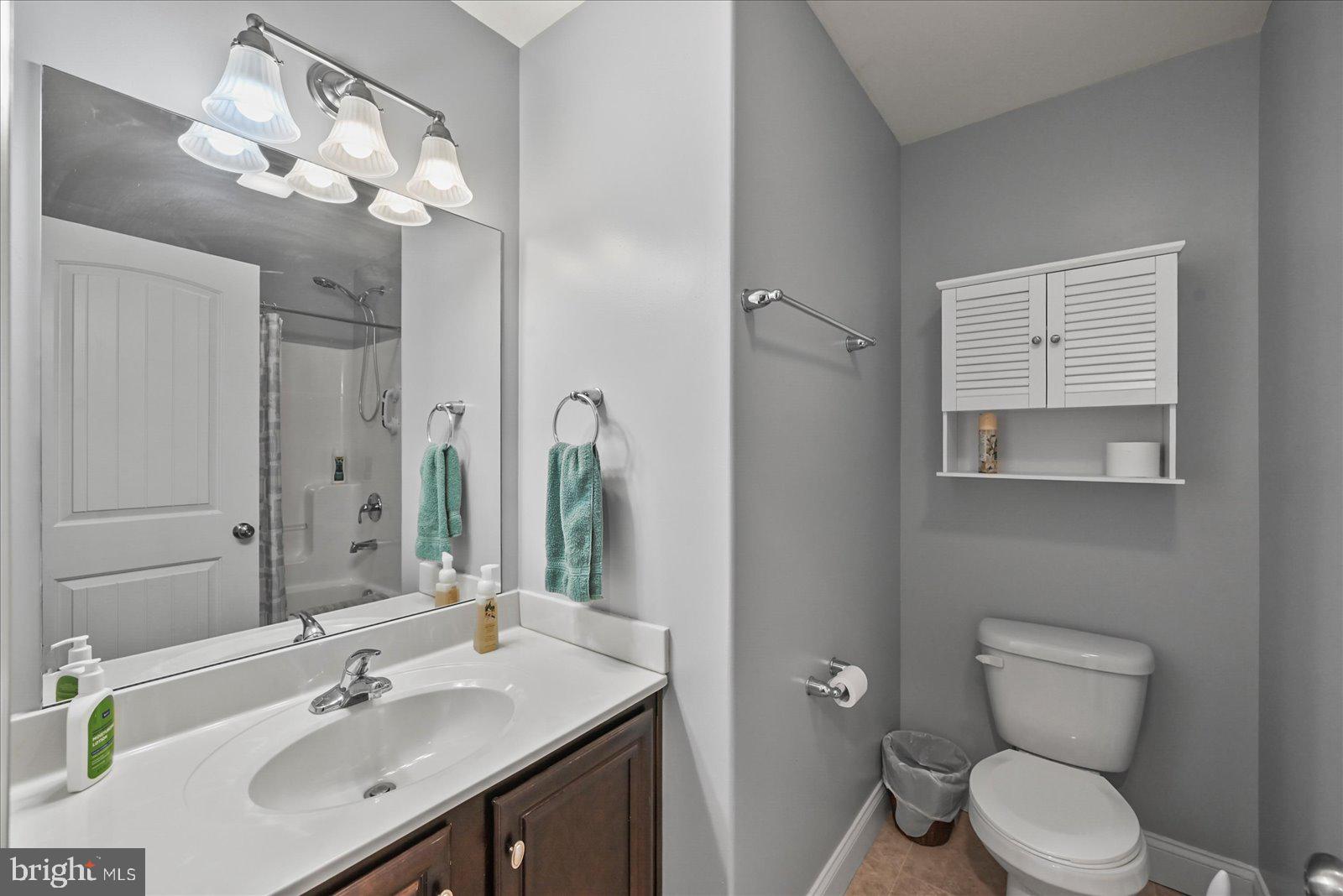 MILLWOOD HOMES AT BENNETT RUN - Residential