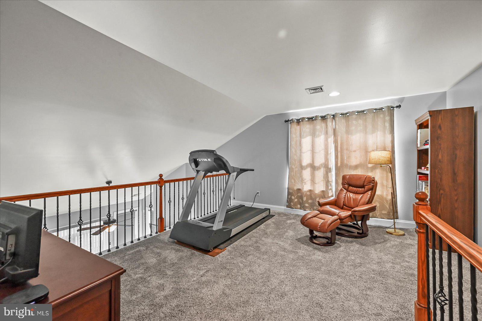 MILLWOOD HOMES AT BENNETT RUN - Residential